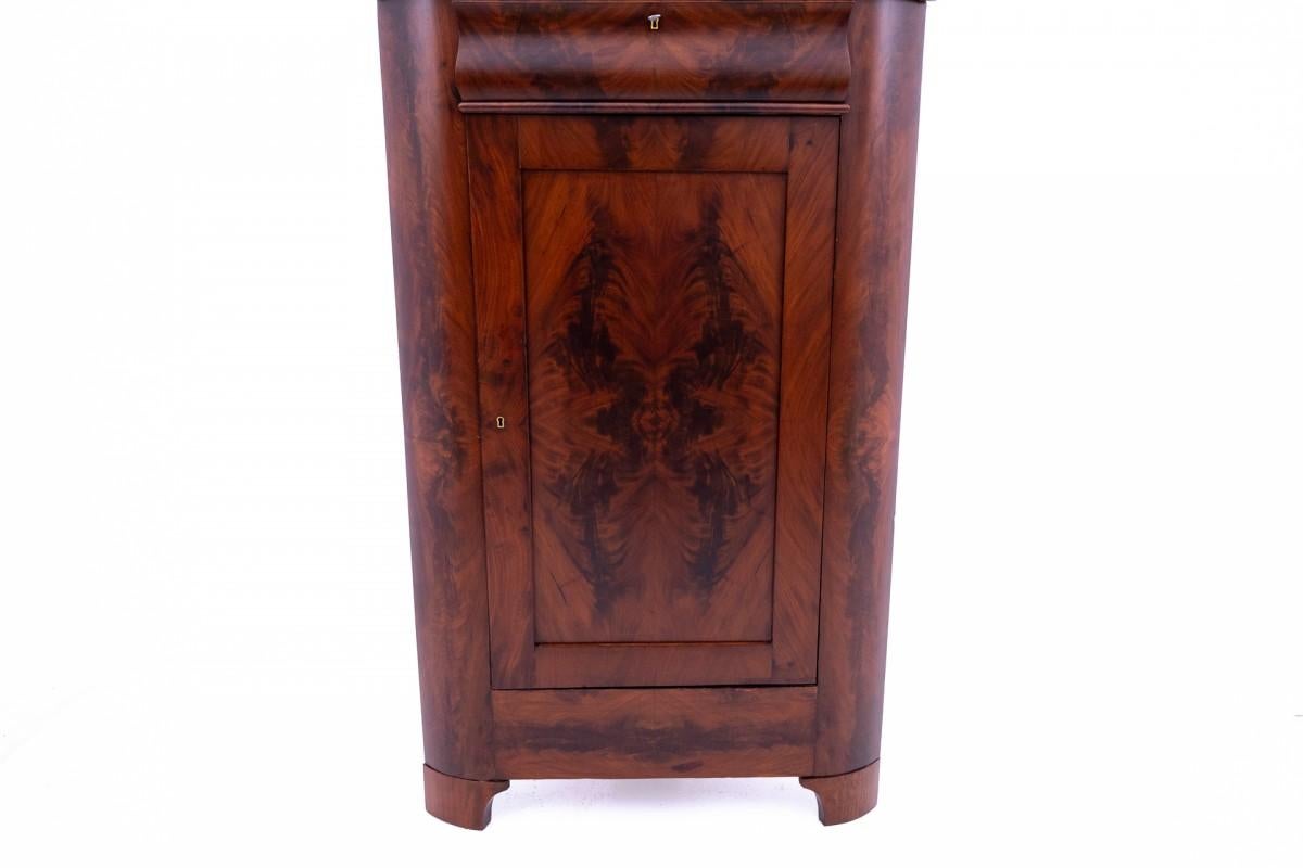 Suédois Commode d'angle ancienne, Europe du Nord, vers 1880 en vente