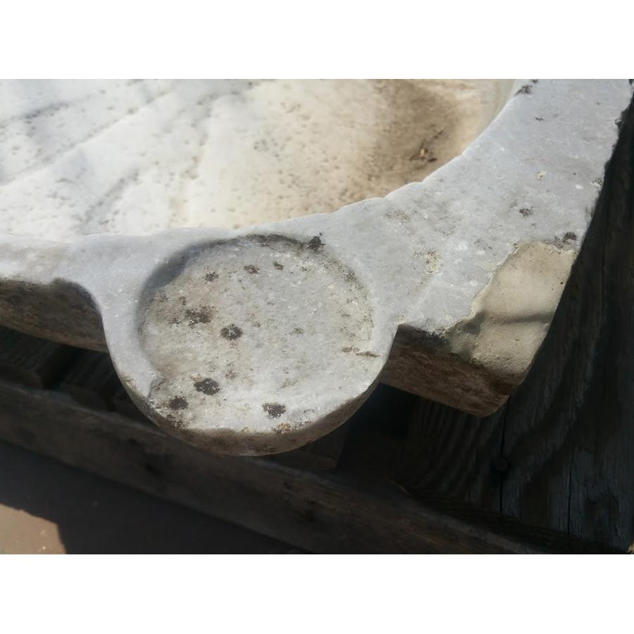 Antique Corner Marble Shell Sink For Sale at 1stDibs