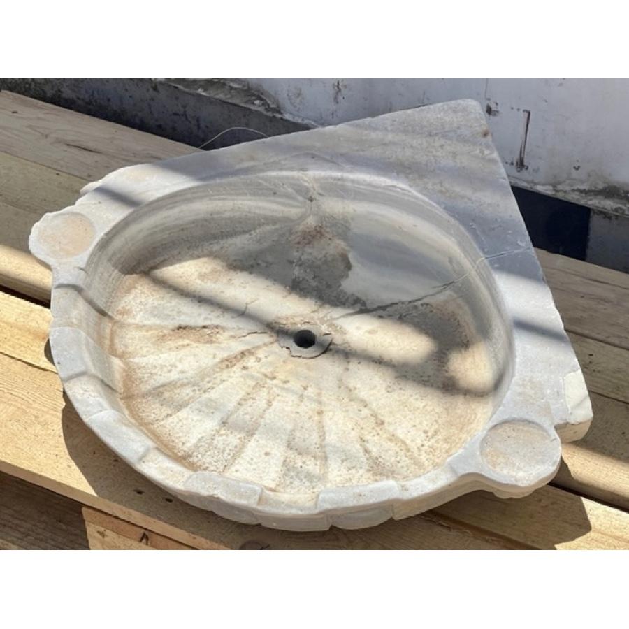 19th Century Antique Corner Marble Shell Sink For Sale