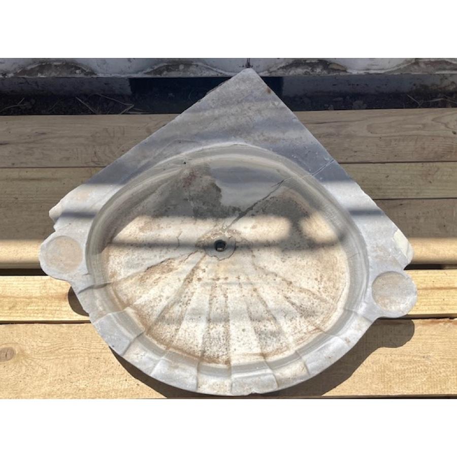 19th Century Antique Corner Marble Shell Sink For Sale