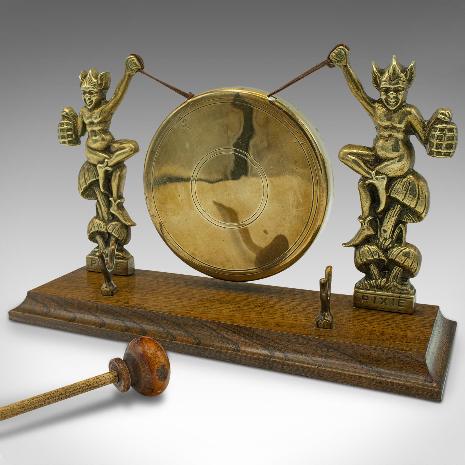 Antique Cornish Pixie Gong, English, Brass, Oak, Dinner Chime, Victorian, C.1900 For Sale 3