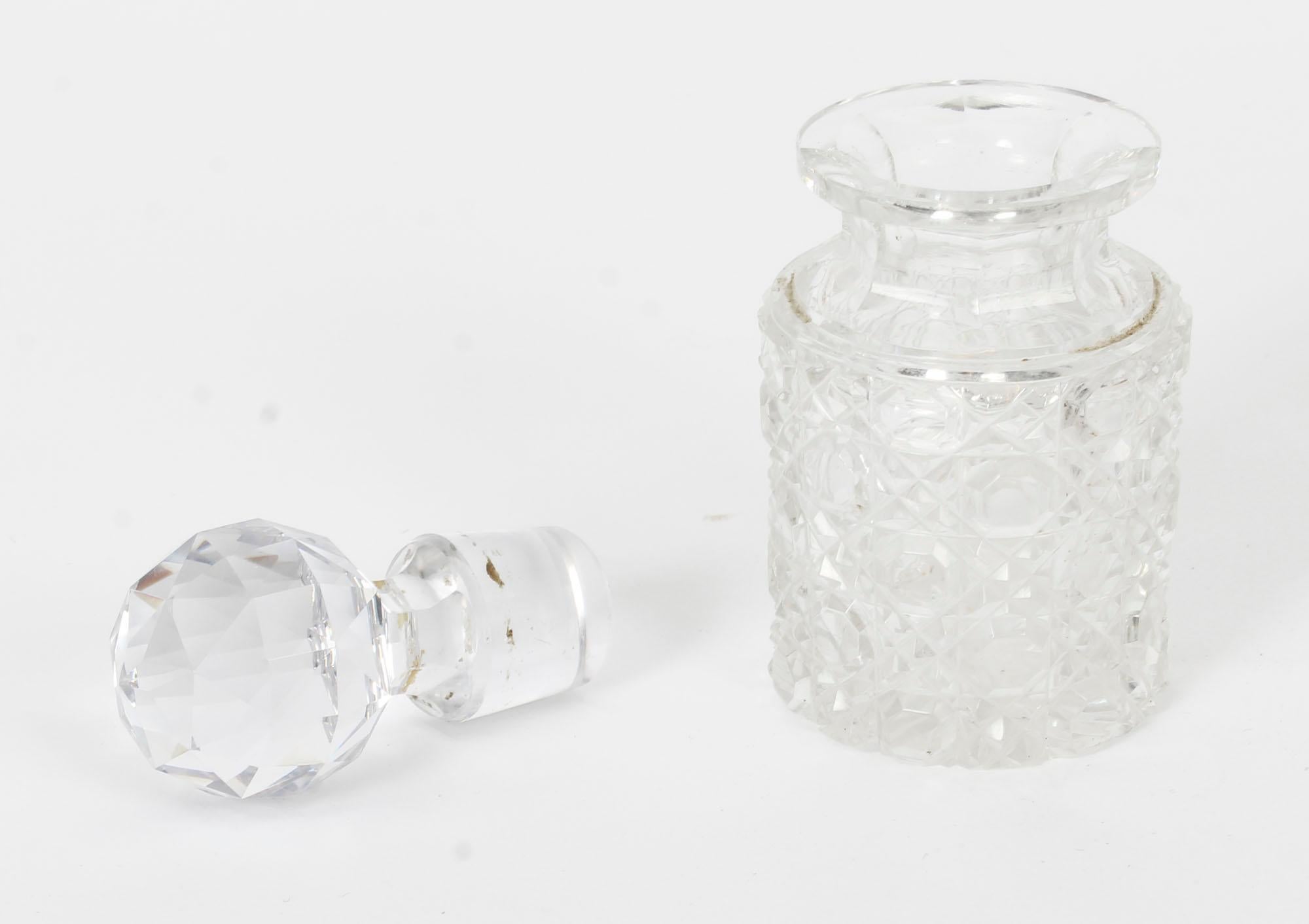 Antike Kerzenflaschenschachtel aus Coromandel und Messing mit Messingbeschlägen, 19. Jahrhundert im Angebot 5