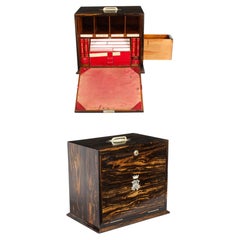 Antiguo mueble escritorio Coromandel de Houghton y Gunn Siglo XIX
