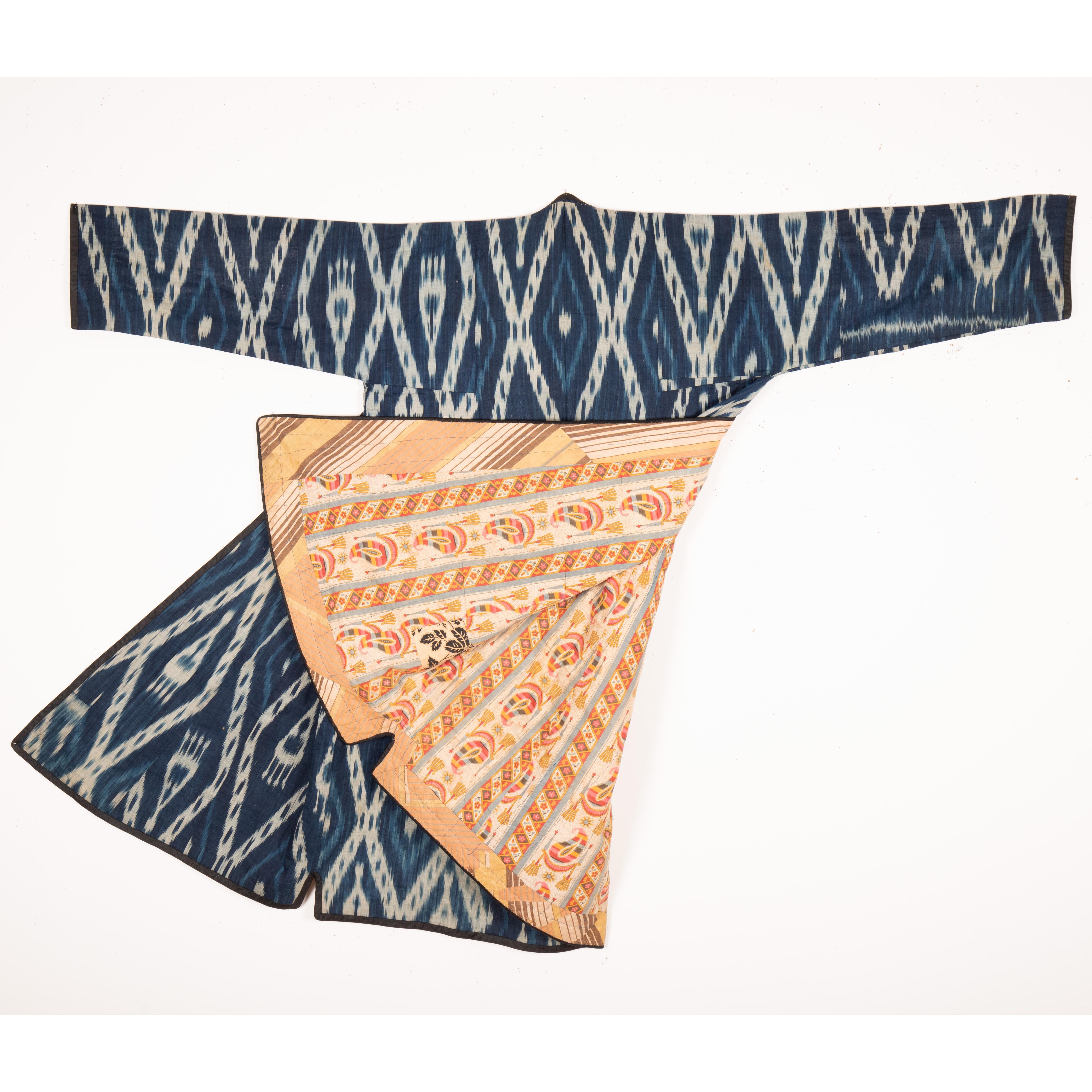 Antique Cotton Indigo Ikat Chapan, Uzbekistan, Late 19th Century For Sale 1