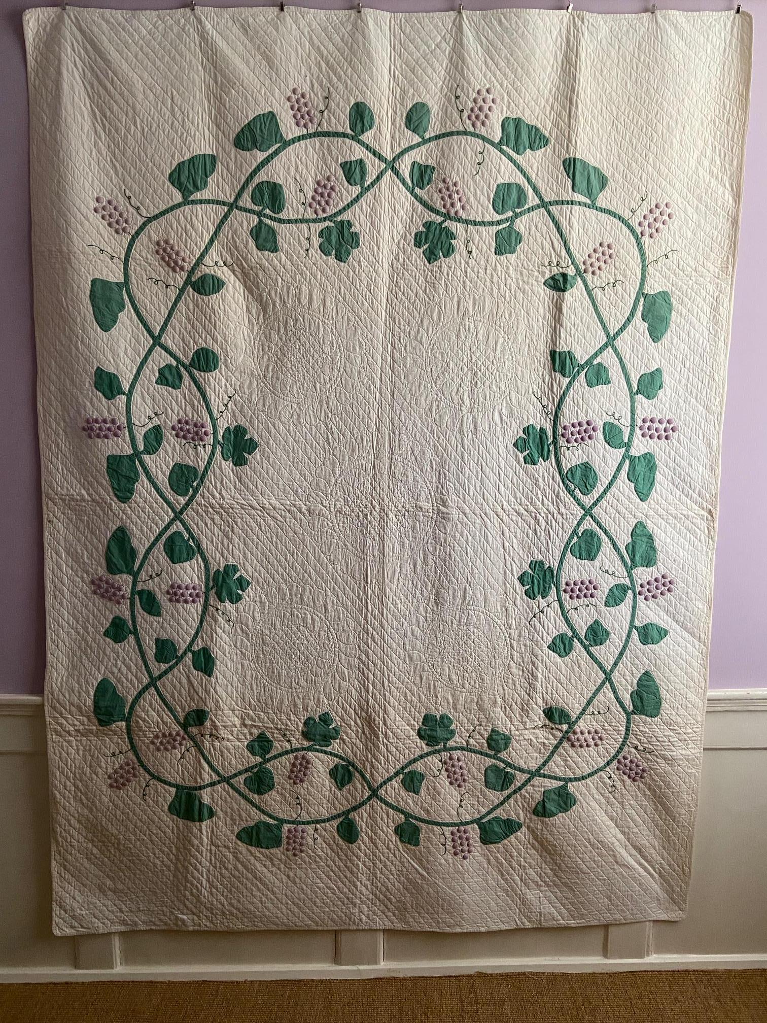 Early 20th Century Antique Cotton White and Purple “Grapes” Quilt, USA, 1920's