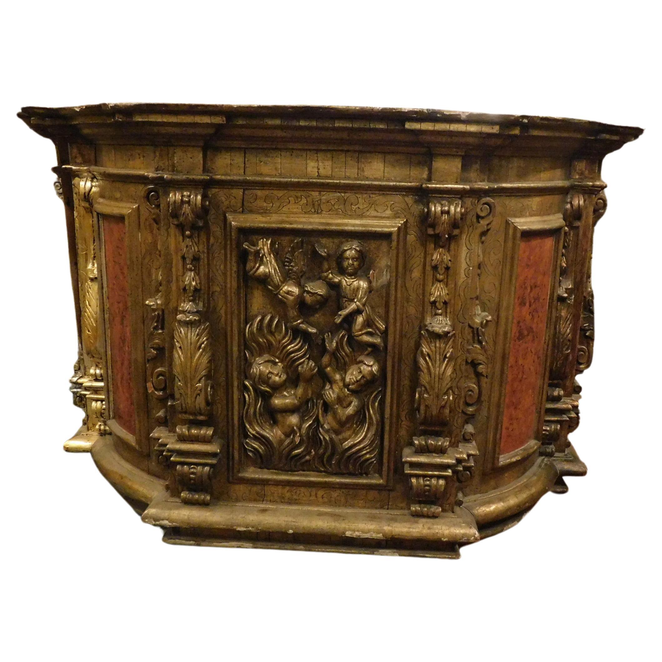 Antique Counter-Church Pulpit in Gilded Richly Carved Wood, 16th Century Italy