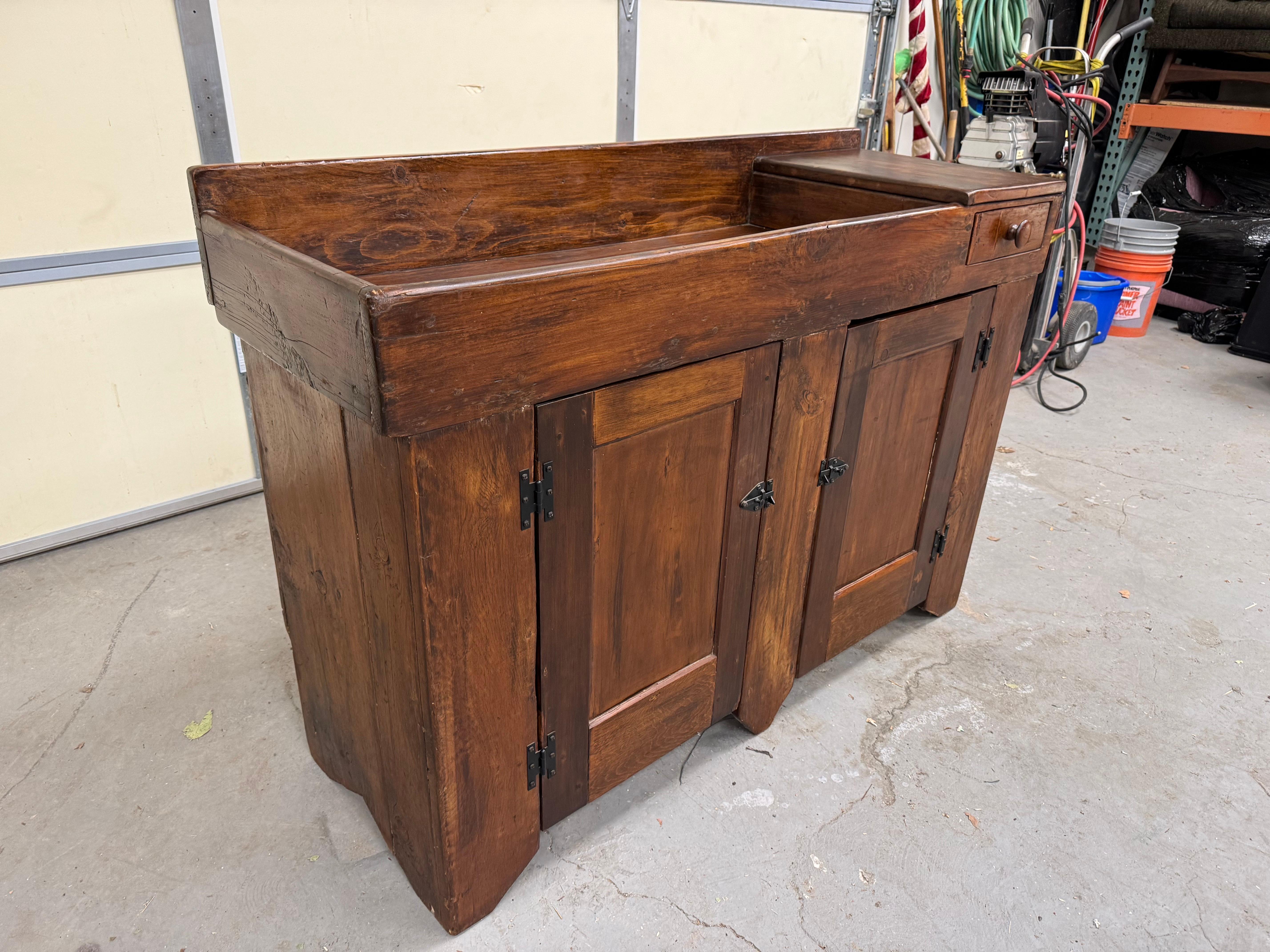 American Antique Country Elongated Dry Sink With Random Board Back Circa  Early 1900's