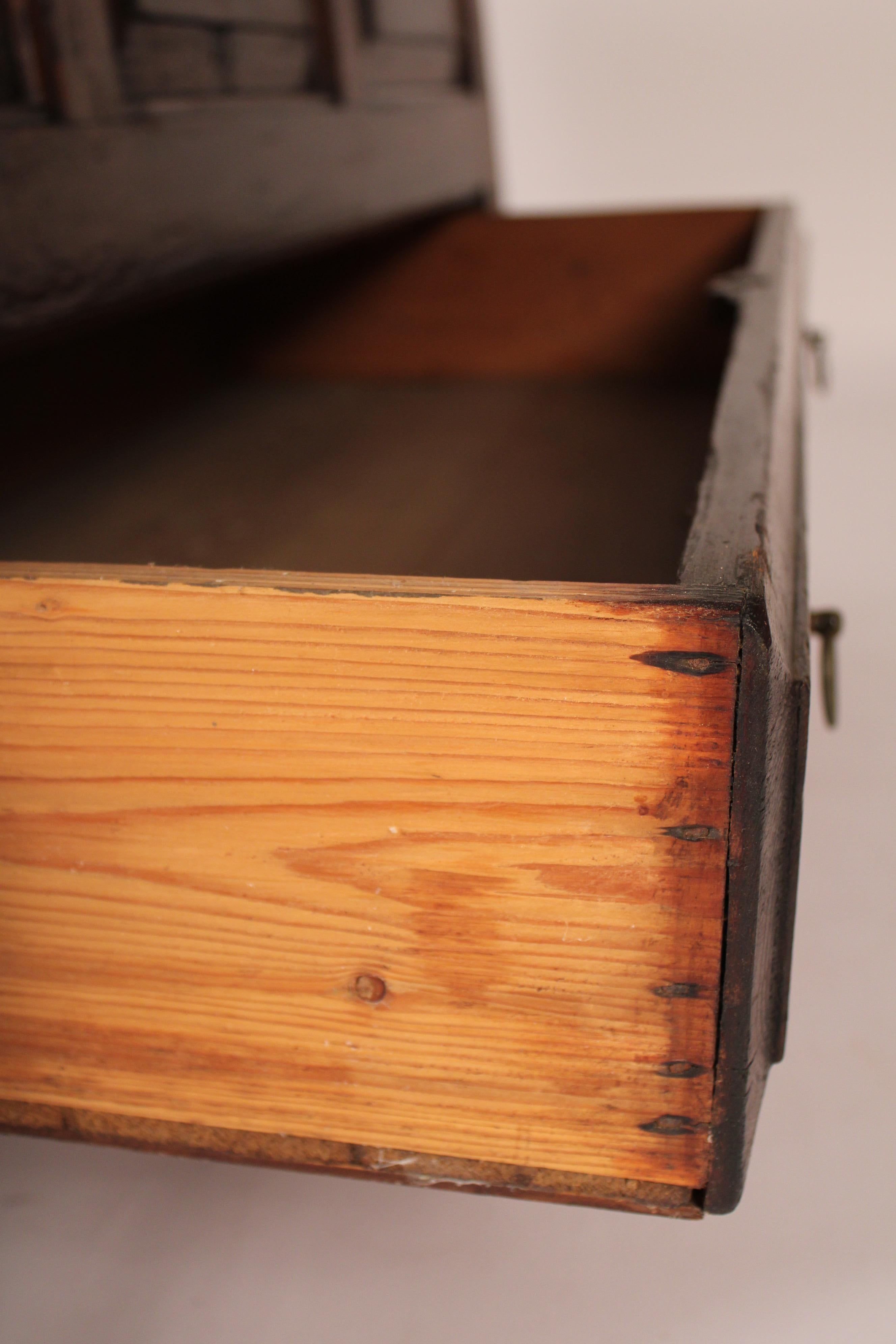 Antique Country English Pine Trunk For Sale 7