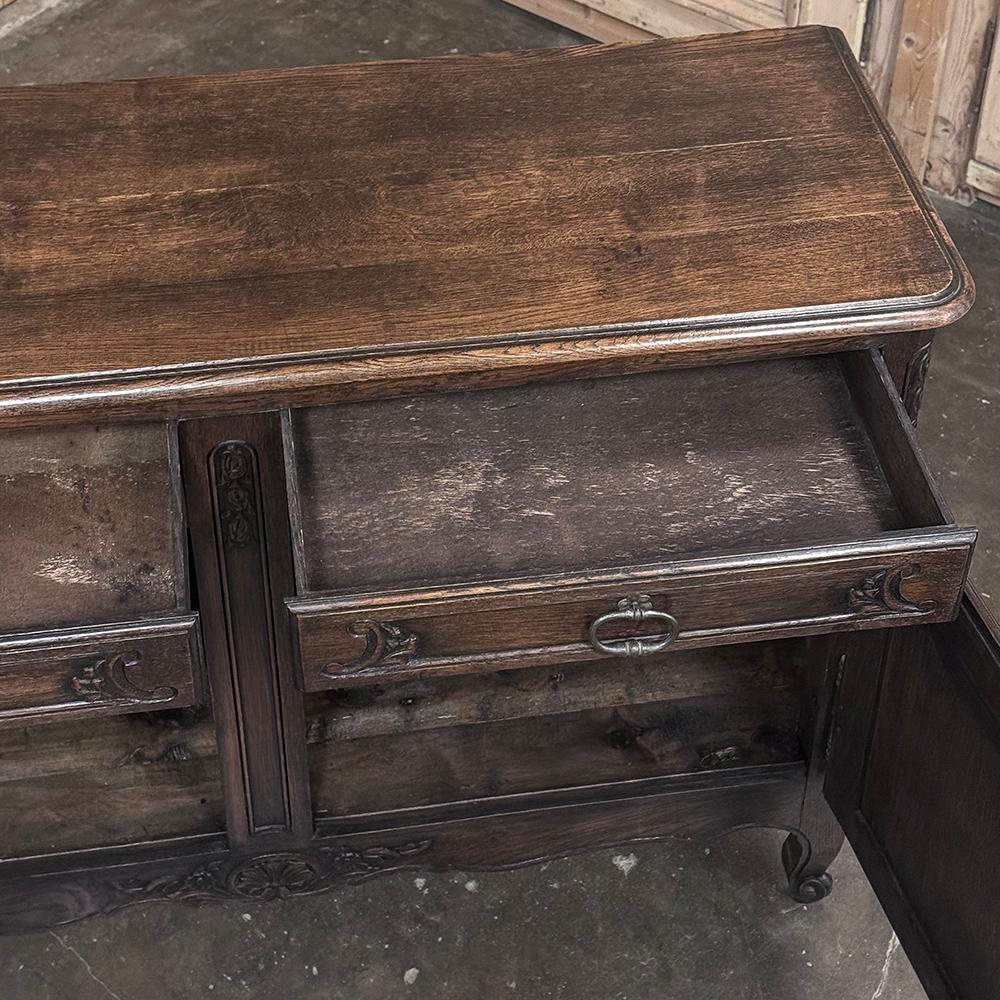Buffet français ancien à 2 portes en vente 12