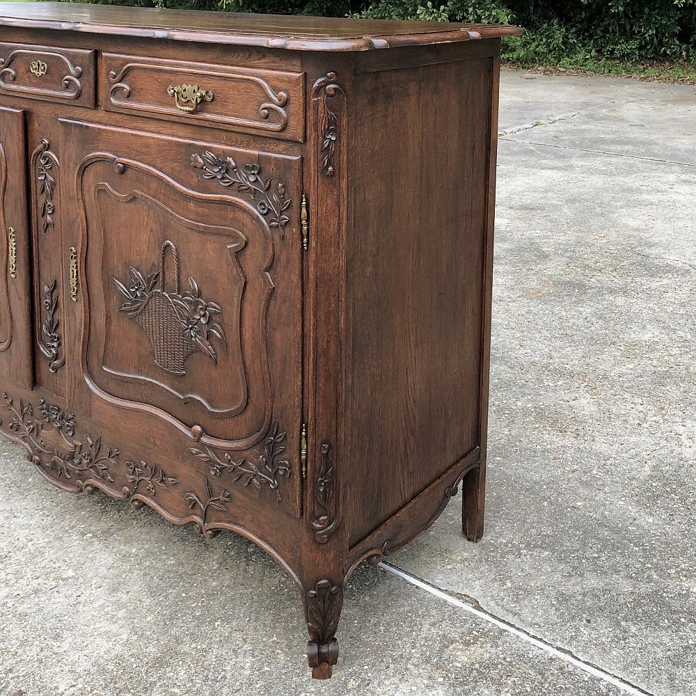 Antique Country French Buffet In Good Condition In Dallas, TX
