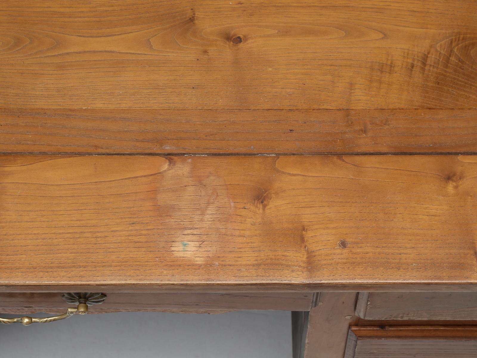 Antique Country French Desk In Fair Condition In Chicago, IL