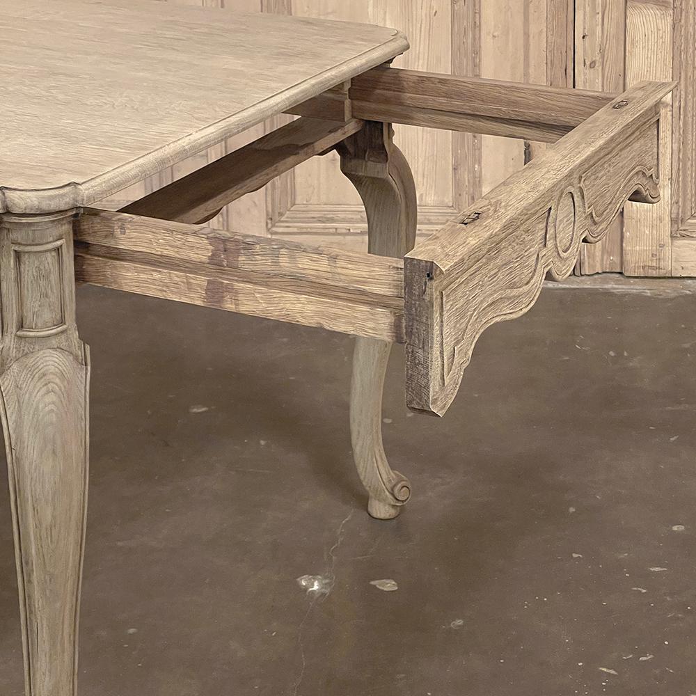 Antique Country French Dining Table with Leaf Extensions For Sale 3