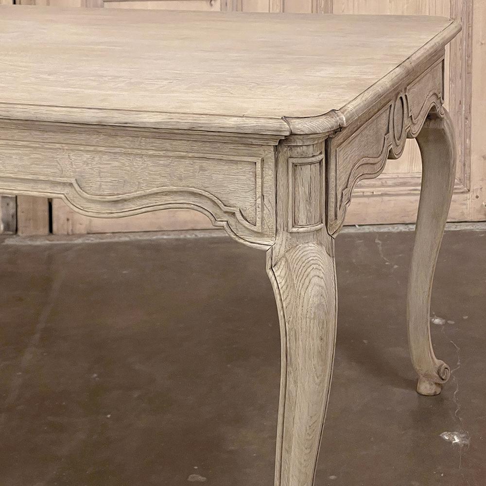 Antique Country French Dining Table with Leaf Extensions For Sale 9