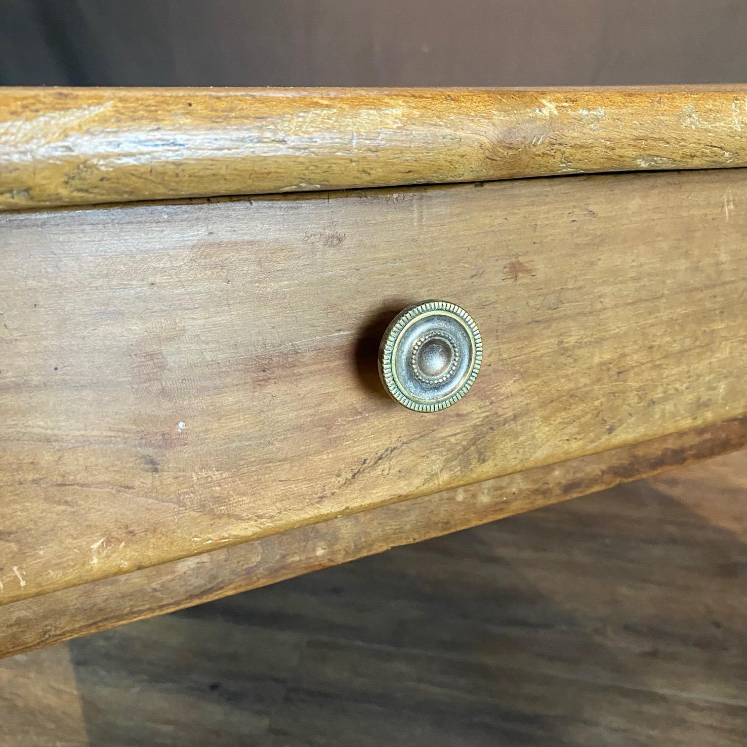 Provincial français Antique Country French Farmhouse Dining Table from Provence en vente