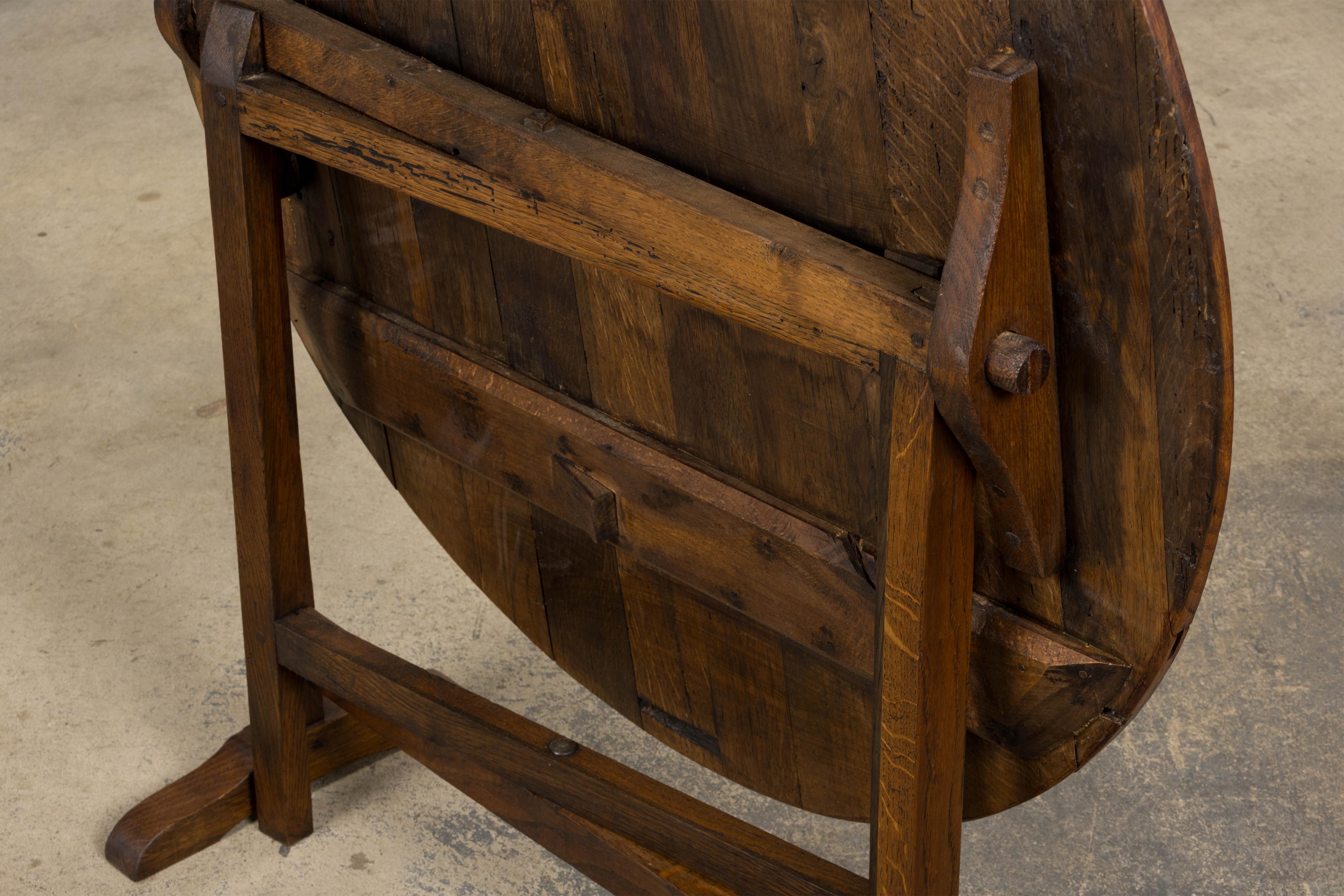 Antique Country French Farmhouse Oval Oak Vendange Wine Tasting Table For Sale 1