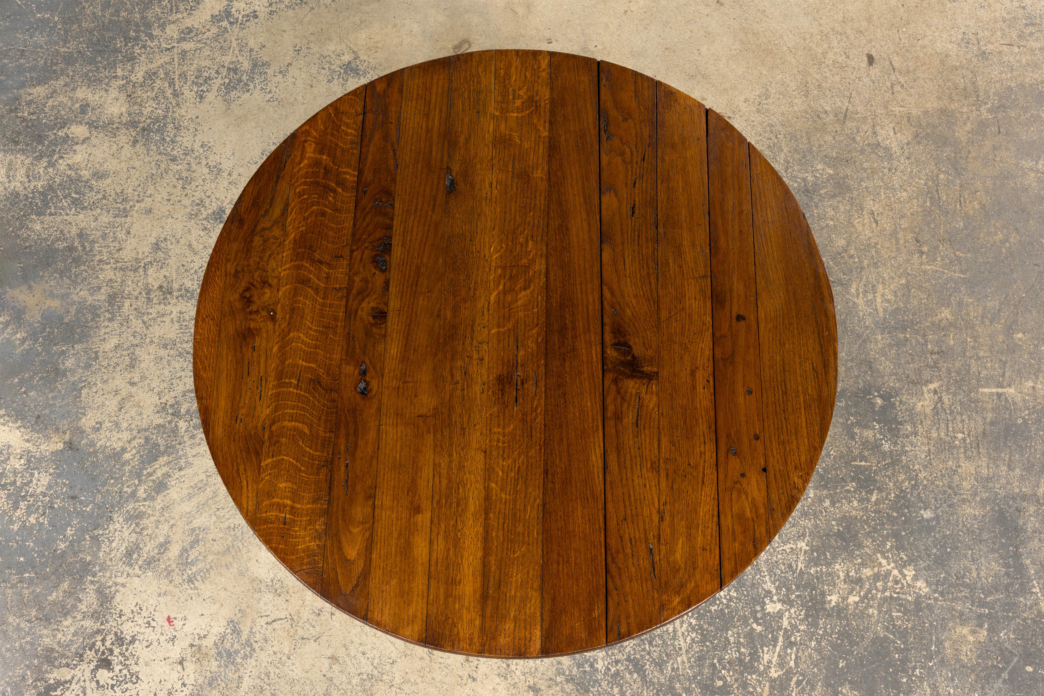 Antique Country French Farmhouse Oval Oak Vendange Wine Tasting Table For Sale 3