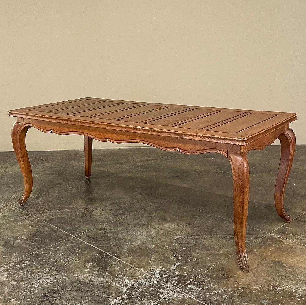 Antique Country French Fruitwood Dining Table In Good Condition For Sale In Dallas, TX
