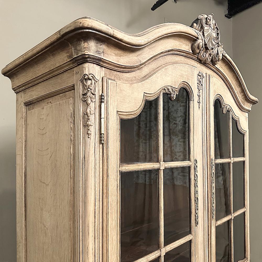 Ottone Antique French Louis XIV China Buffet ~ Libreria ~ Bar a secco in vendita