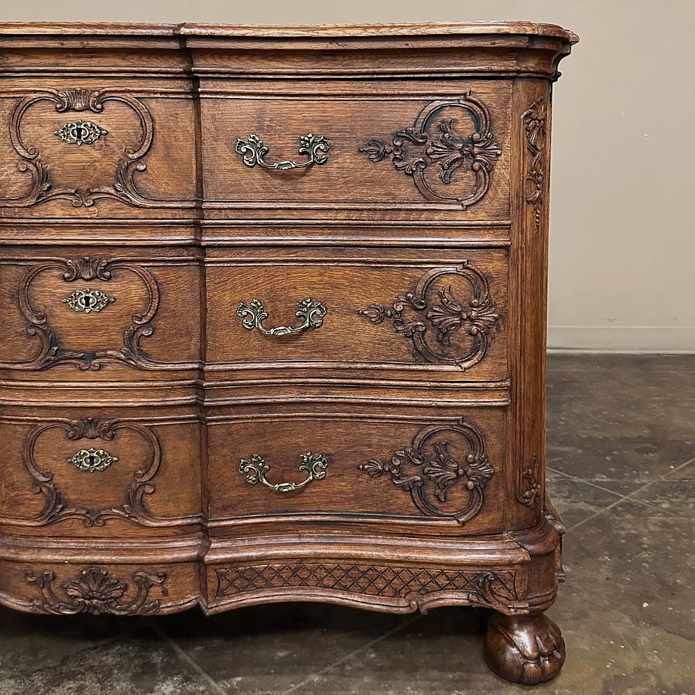 Antique Country French Louis XIV Commode ~ Chest of Drawers For Sale 4
