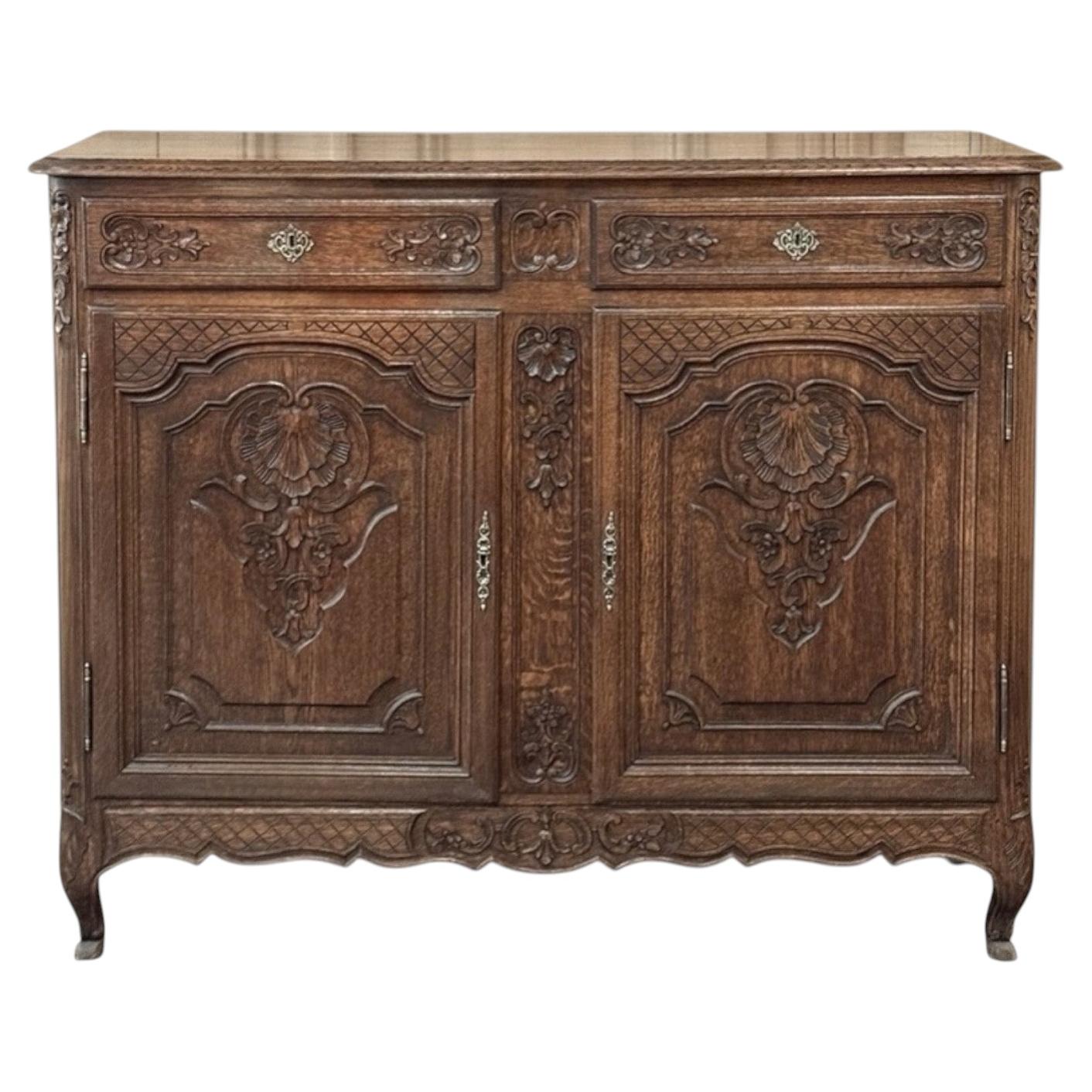 Antique Country French Louis XIV Oak Buffet For Sale