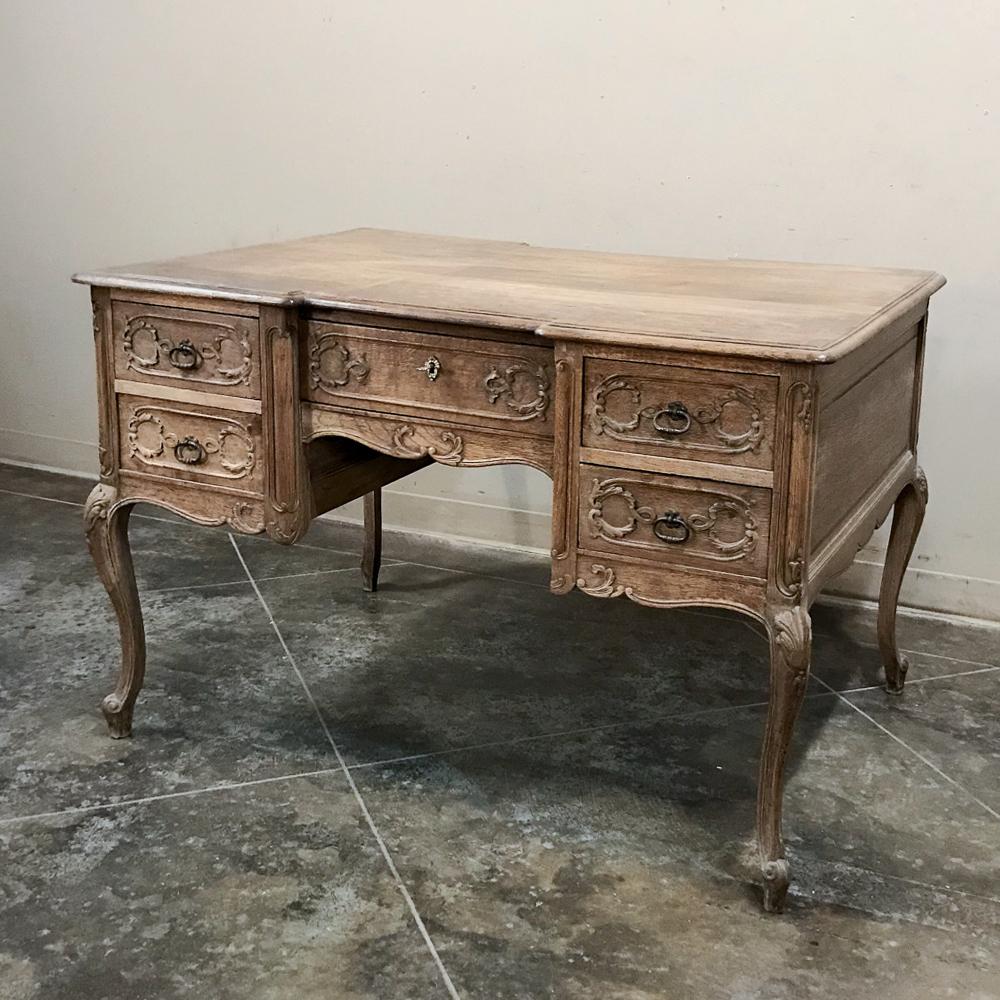 Antique Country French Louis XV Stripped Oak Desk In Good Condition In Dallas, TX