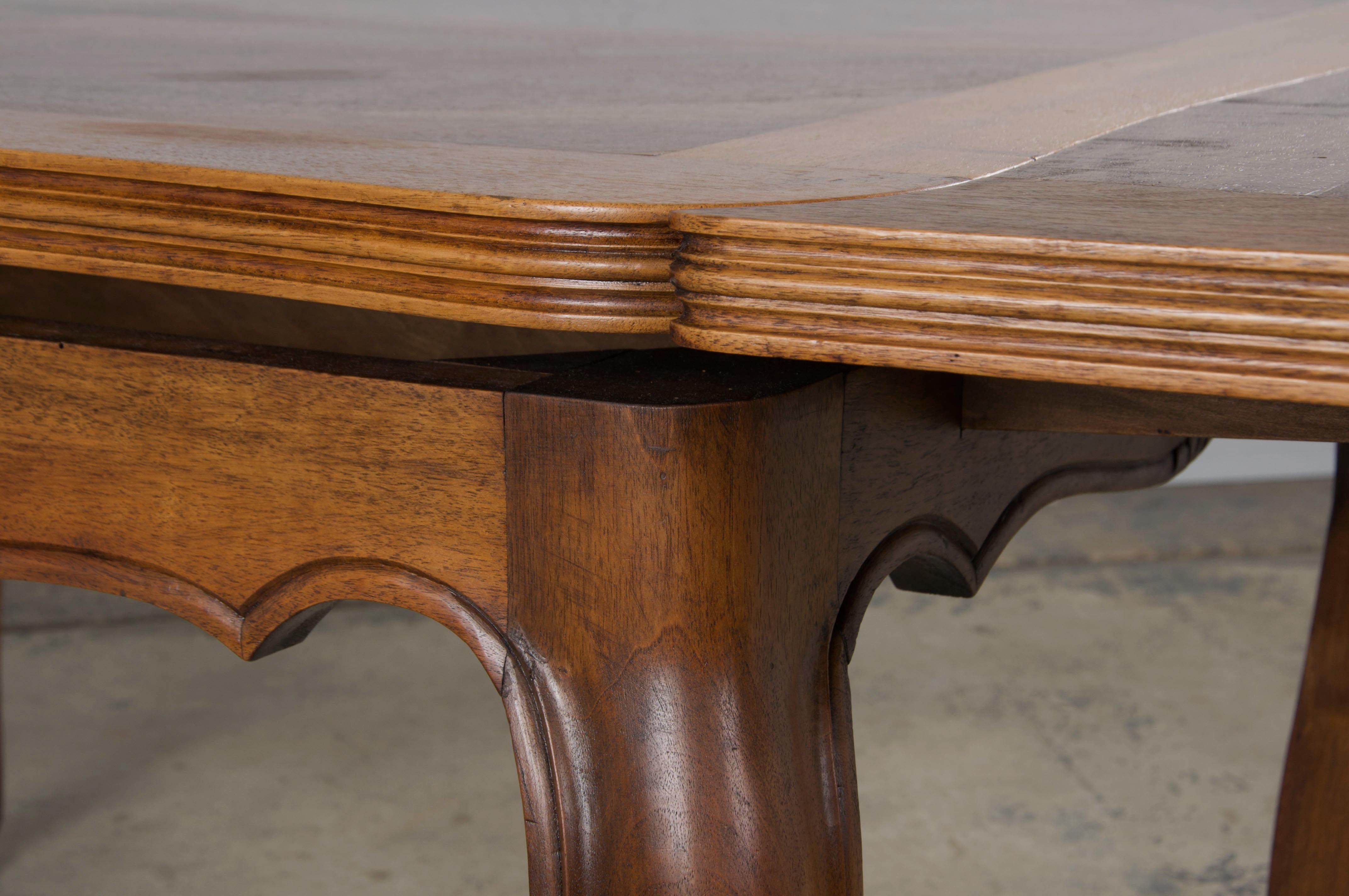 Antique Country French Louis XV Style Provincial Walnut Extendable Dining Table For Sale 14