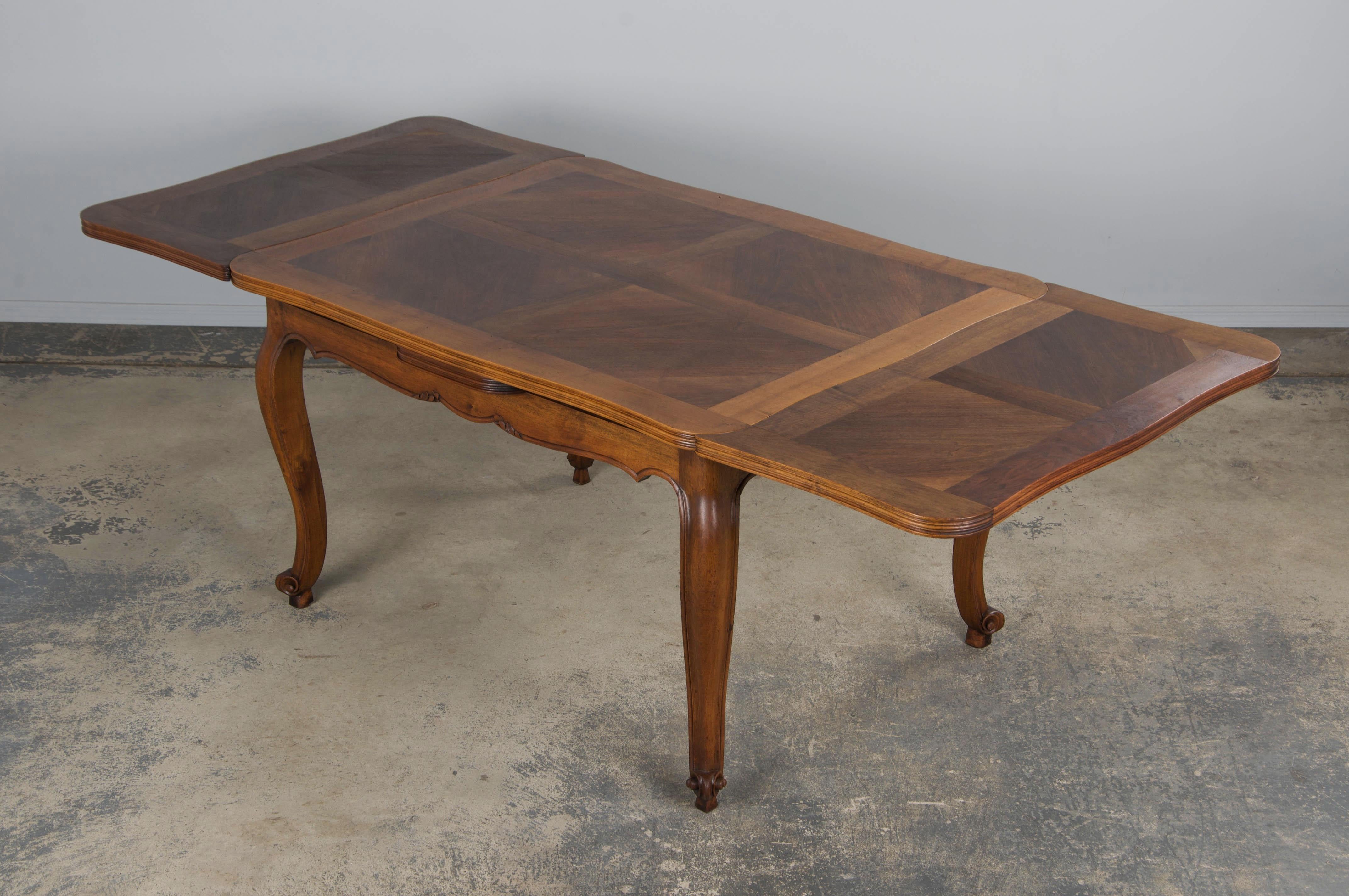 Hand-Carved Antique Country French Louis XV Style Provincial Walnut Extendable Dining Table For Sale