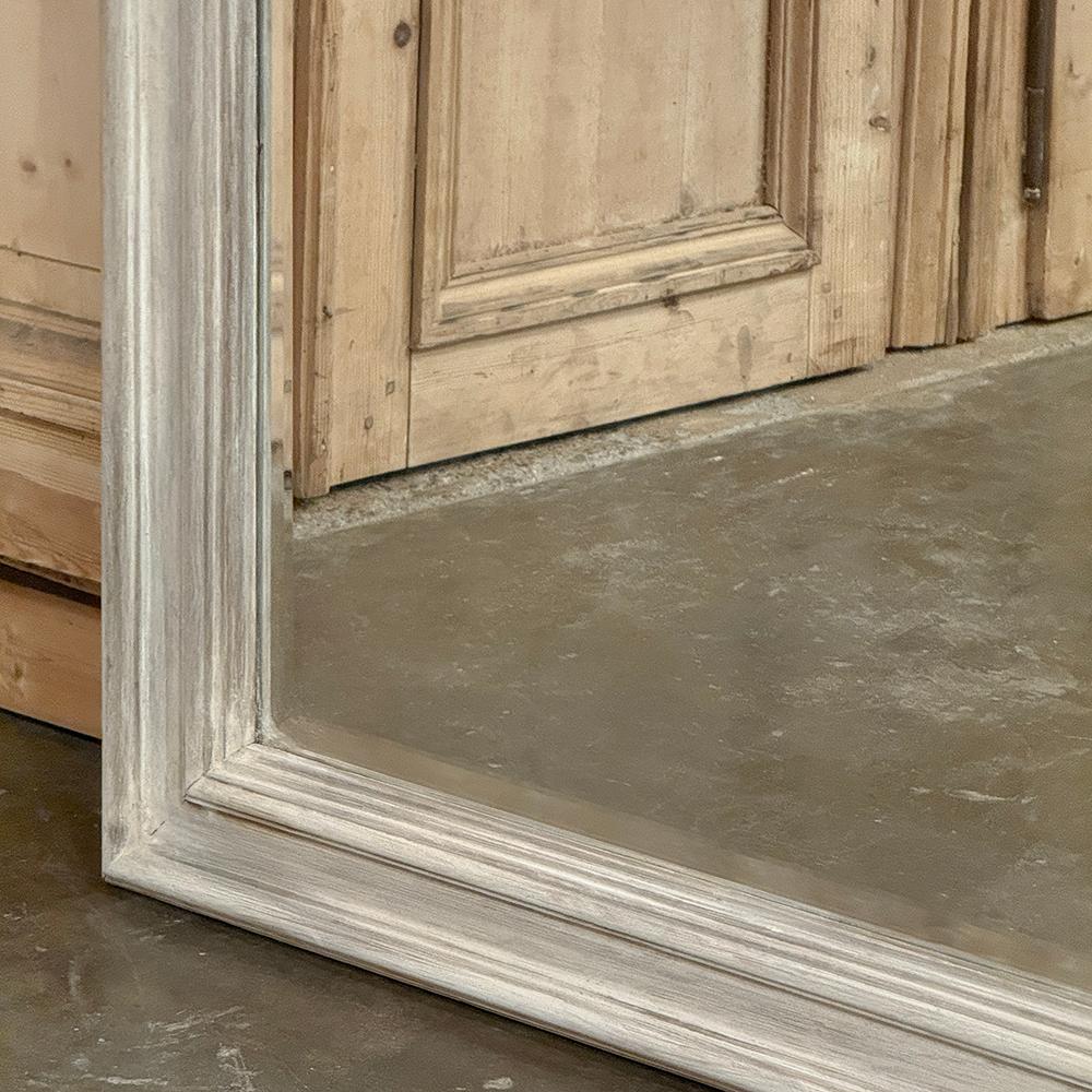 Antique miroir Trumeau Louis XV blanchi à la chaux français en vente 7