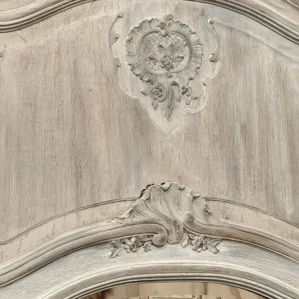 Miroir Antique miroir Trumeau Louis XV blanchi à la chaux français en vente