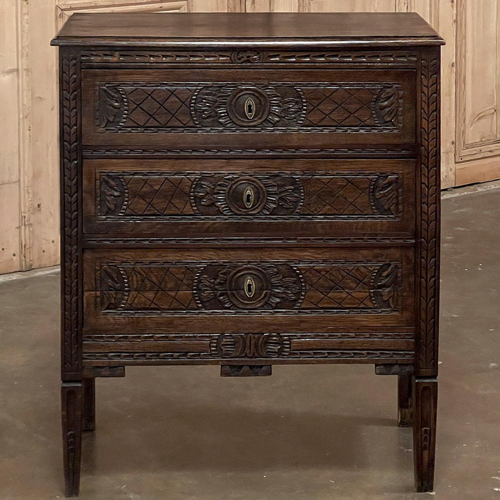 Antique Country French Louis XVI Commode ~ Chest of Drawers In Good Condition In Dallas, TX