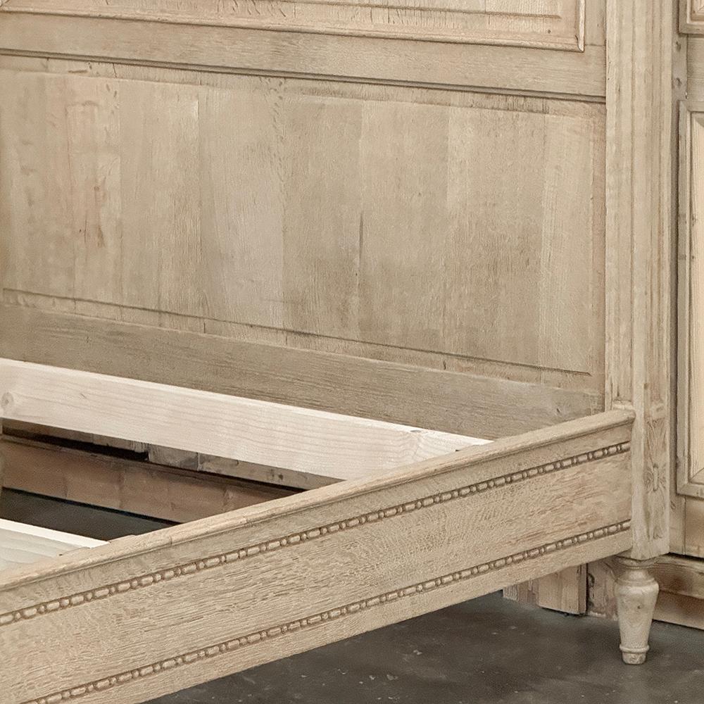 Antique Country French Louis XVI Stripped 3/4 Bed For Sale 5