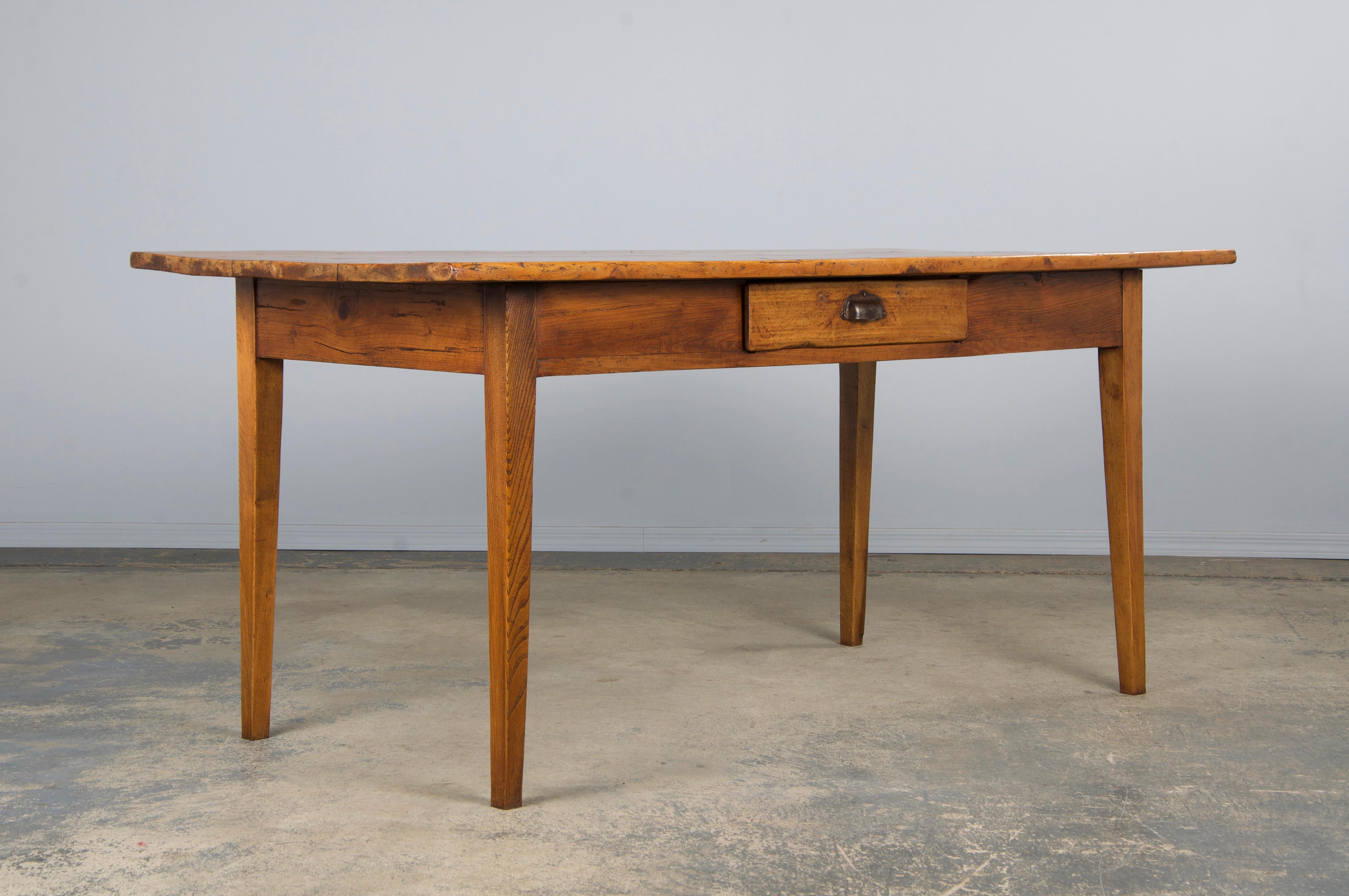 Antique Country French Mixed Wood Farmhouse Table In Good Condition For Sale In Astoria, NY