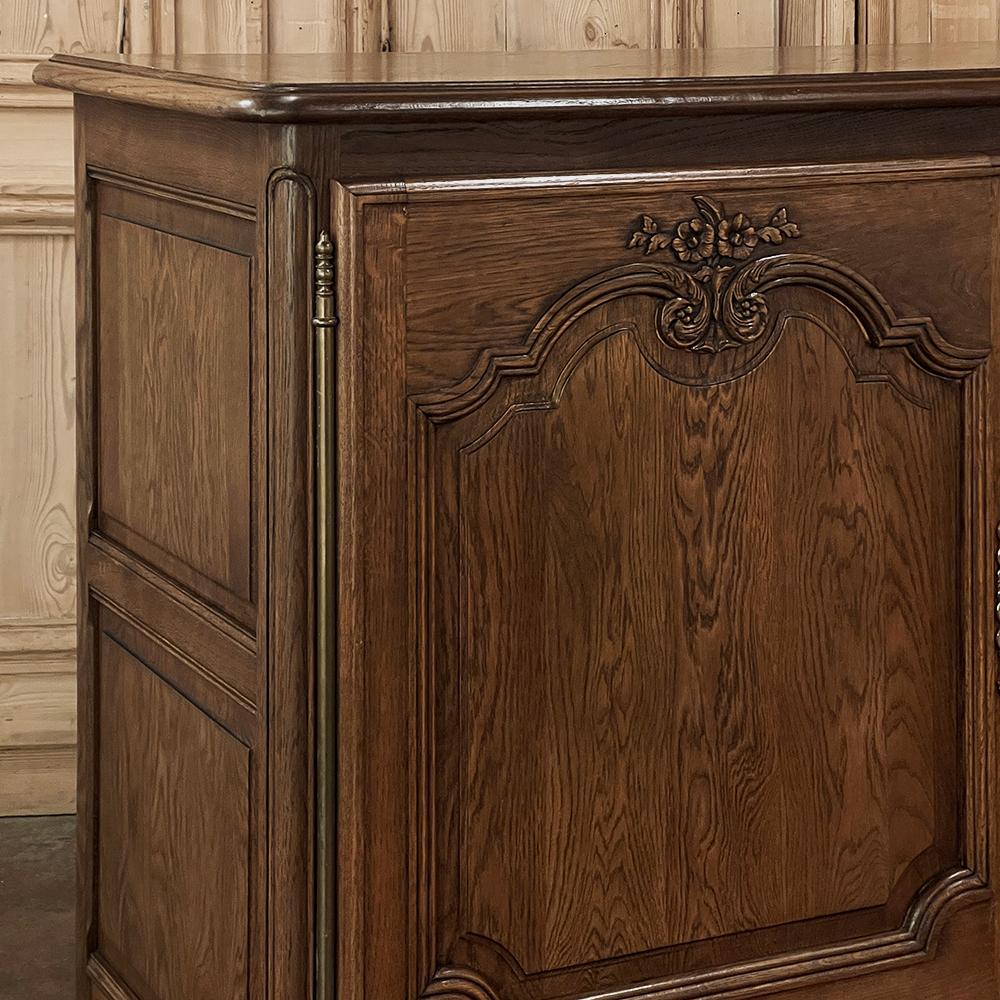 Antique Country French Oak Buffet ~ Enfilade For Sale 5