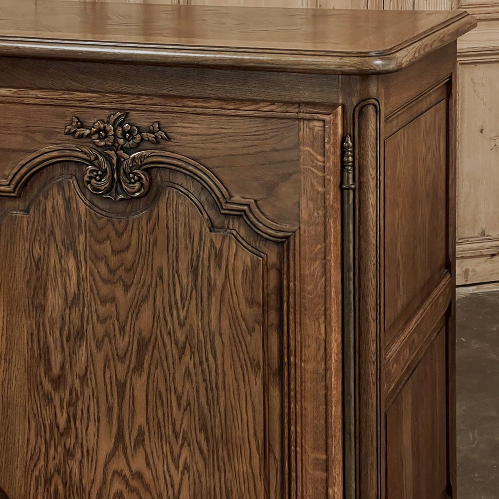 Antique Country French Oak Buffet ~ Enfilade For Sale 8