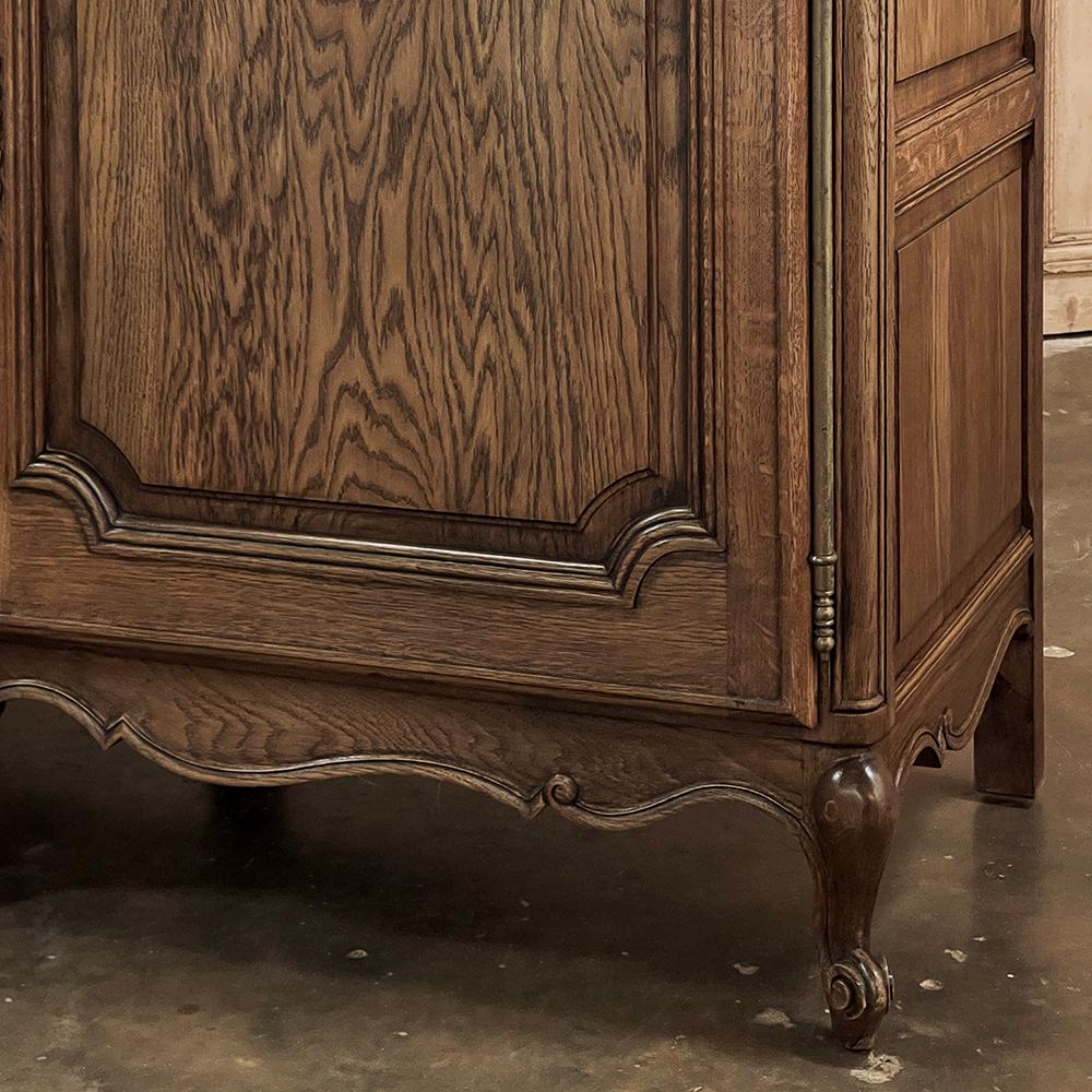 Antique Country French Oak Buffet ~ Enfilade For Sale 9