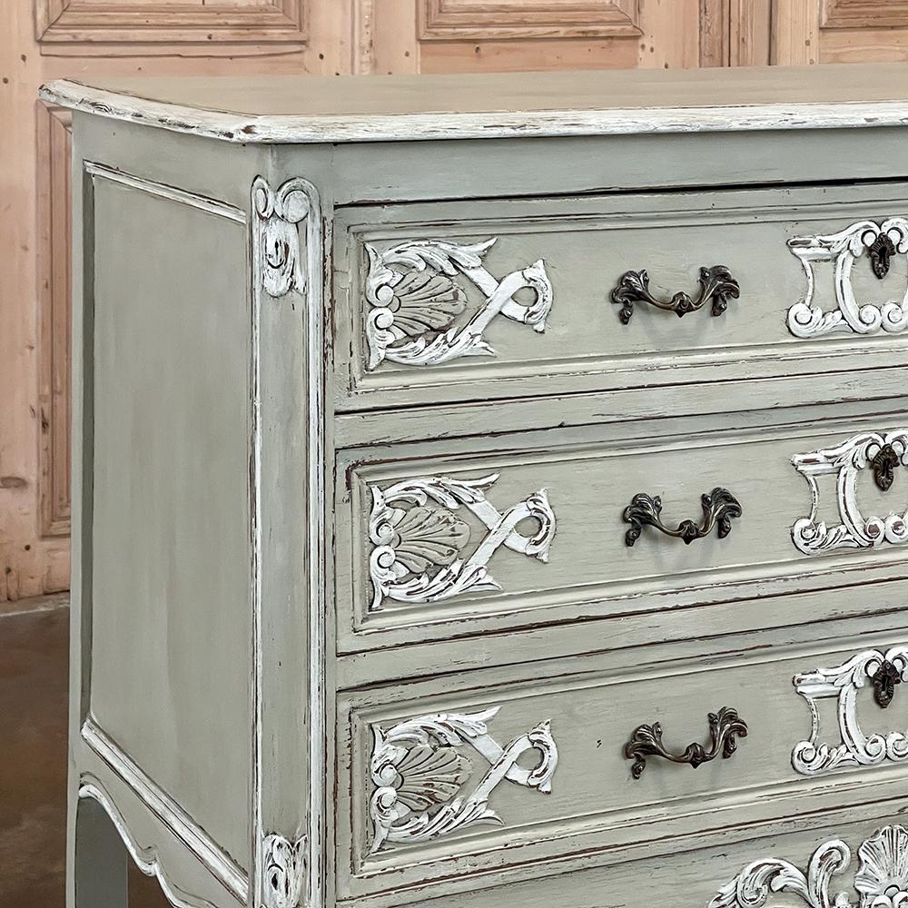 Laiton Ancienne commode française peinte de style campagnard en vente