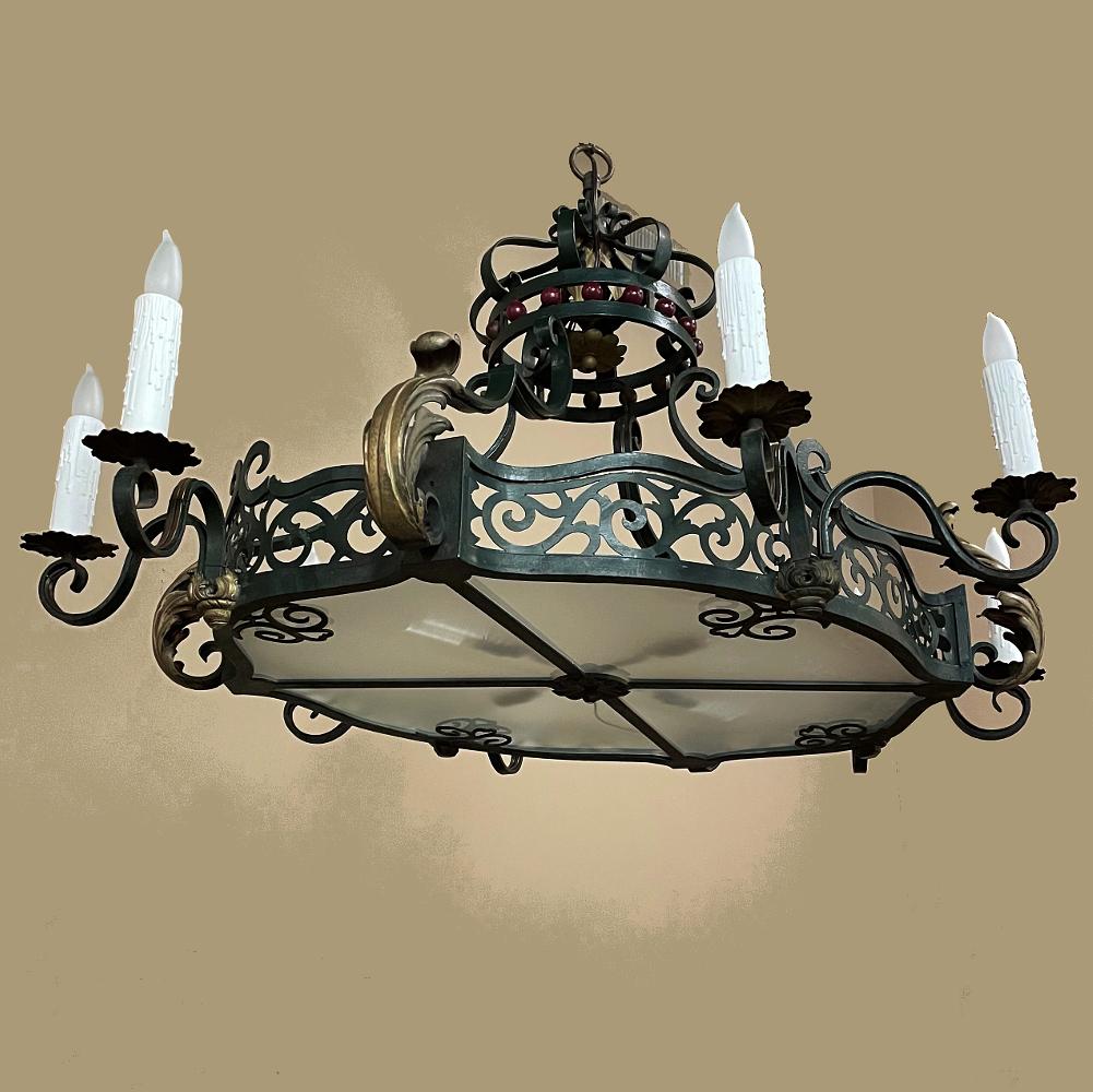 Antique Country French Painted Wrought Iron Chandelier In Good Condition For Sale In Dallas, TX