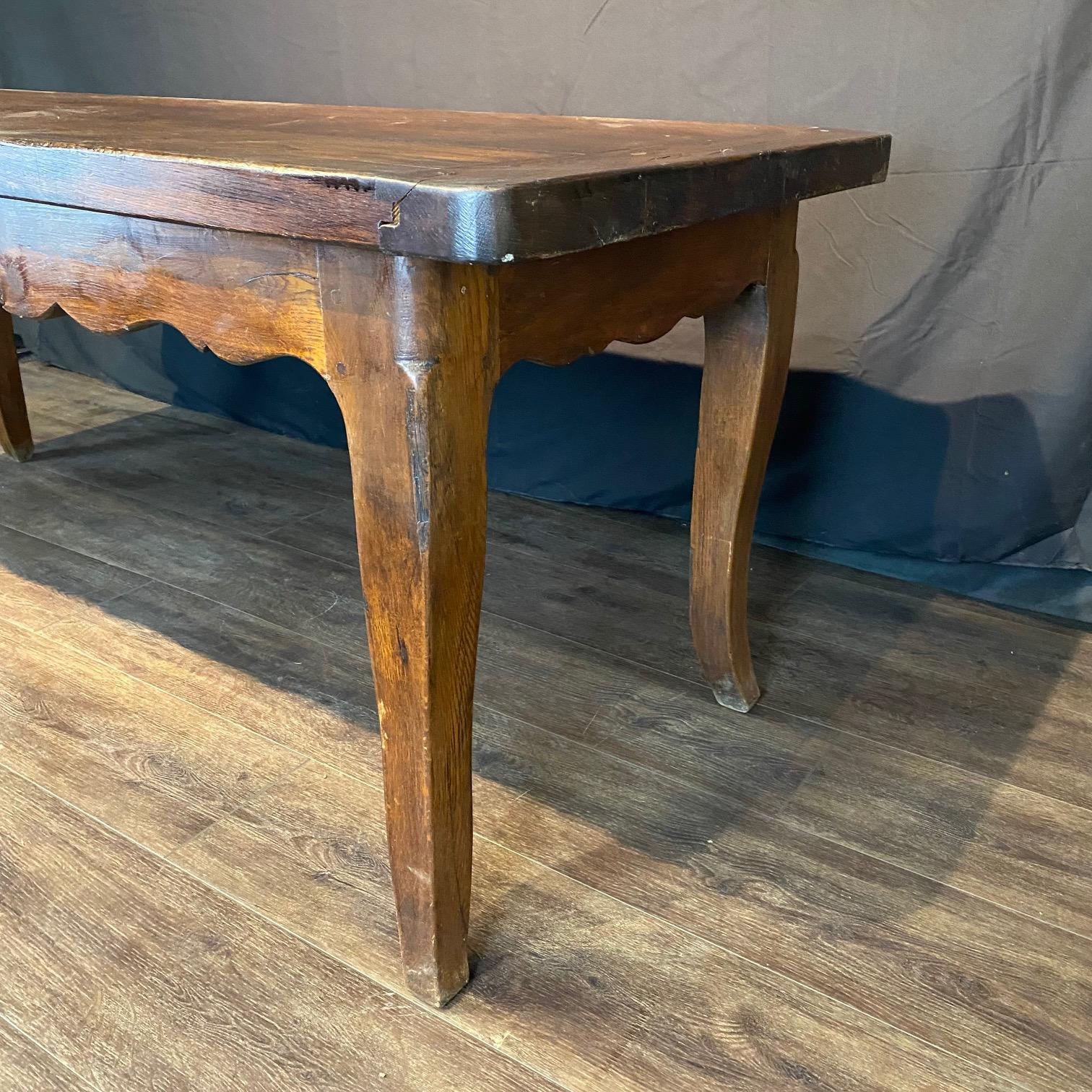 Table de salle à manger de campagne Antique French Provincial en vente 4