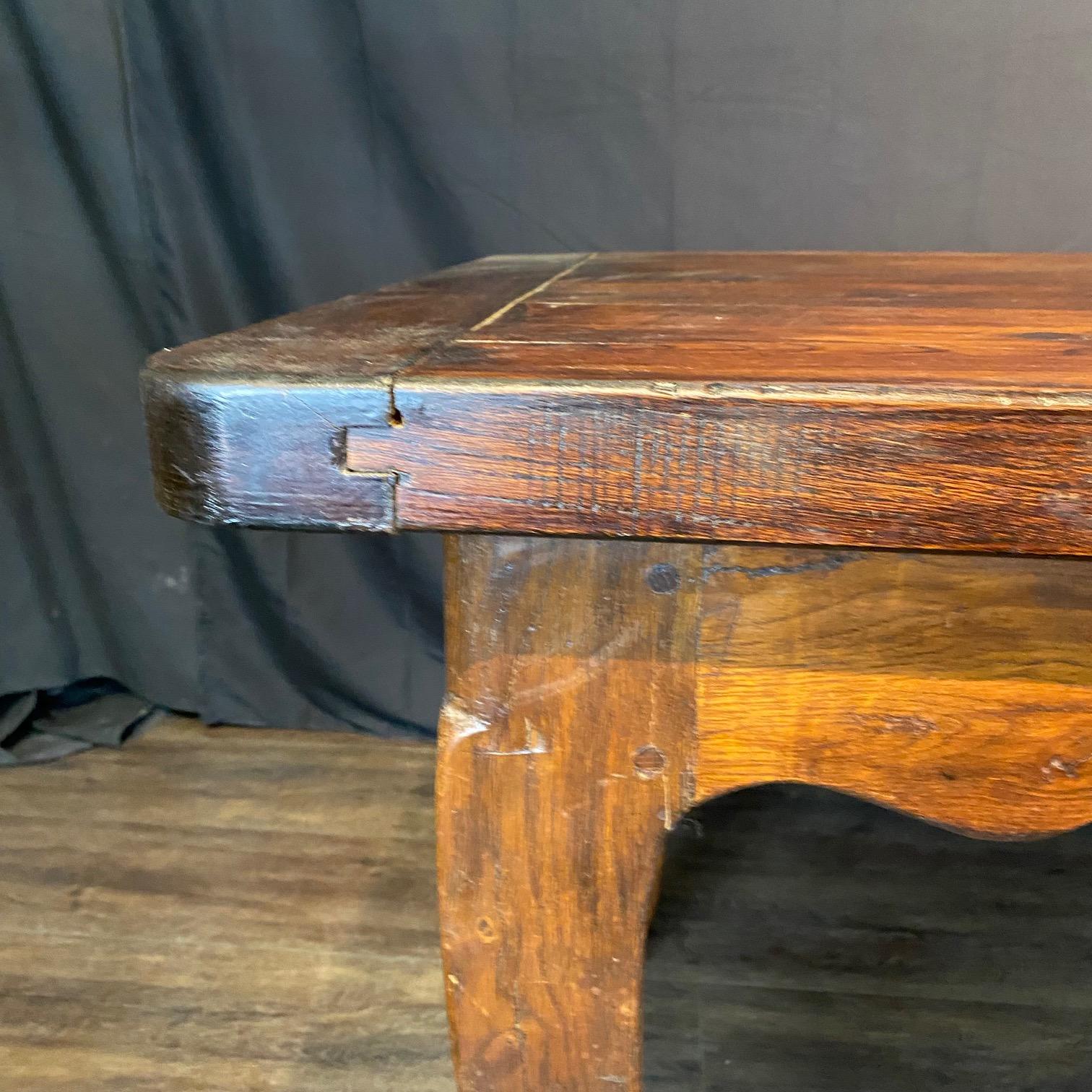 Table de salle à manger de campagne Antique French Provincial en vente 2