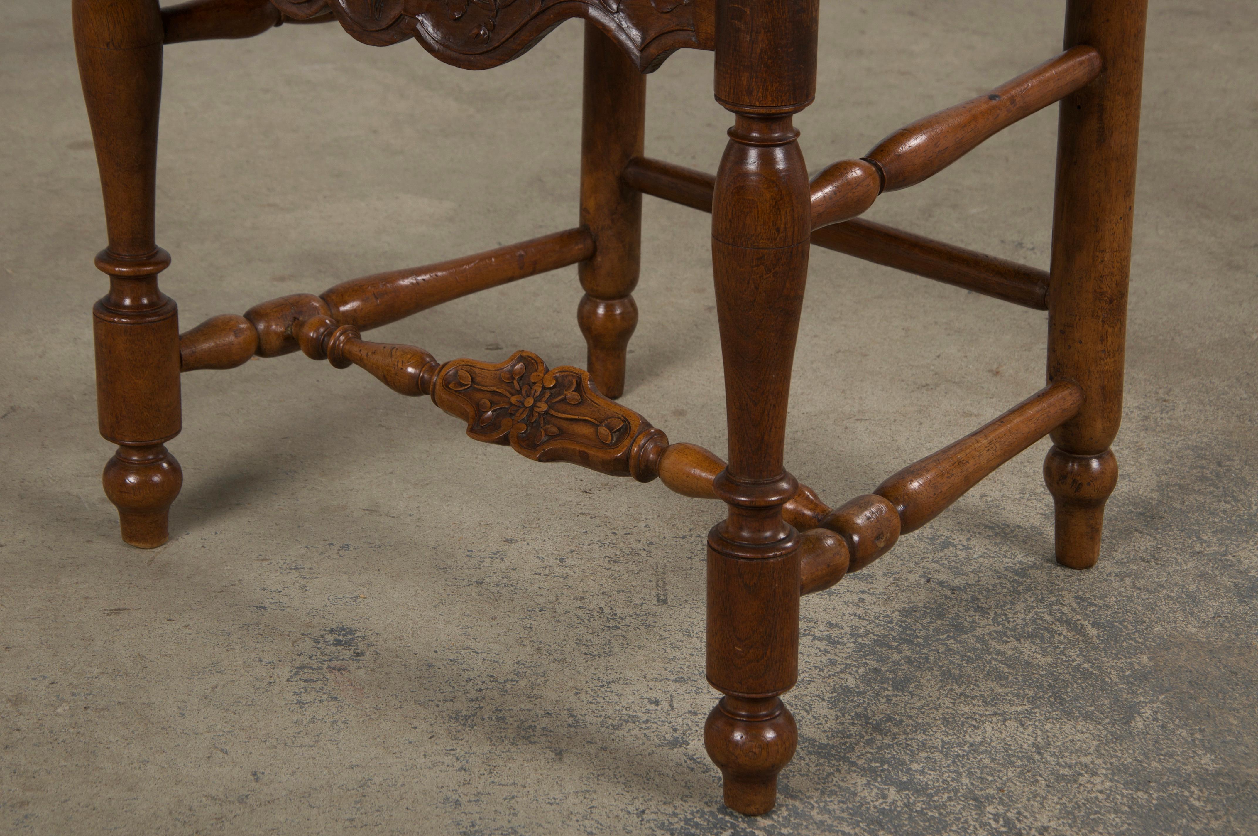 Six Antique French Provincial Ladder Back Walnut Dining Chairs W/ Rush Seats For Sale 13