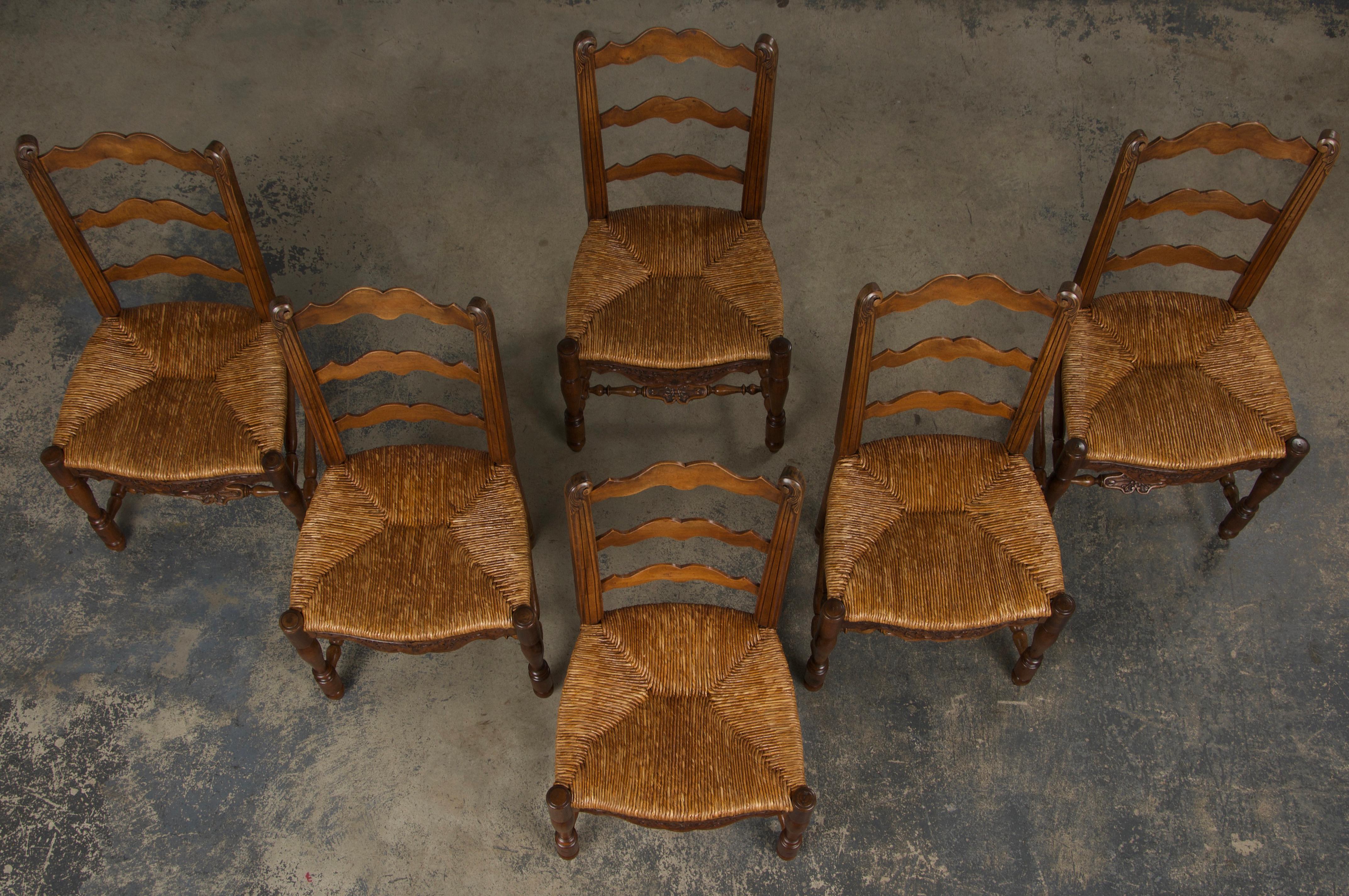 Hand-Carved Six Antique French Provincial Ladder Back Walnut Dining Chairs W/ Rush Seats For Sale