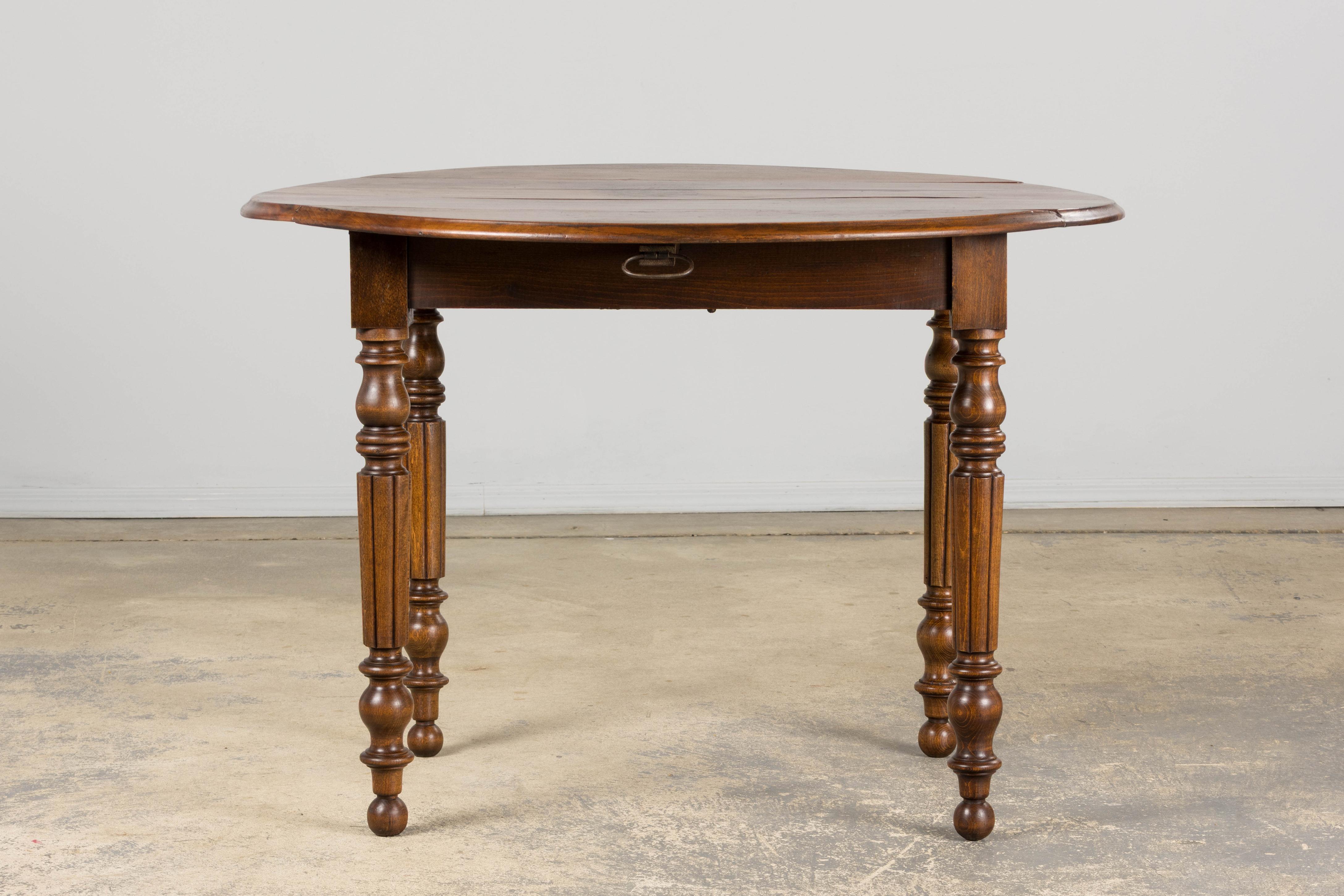 Antique Country French Provincial Maple Drop Leaf Table For Sale 1