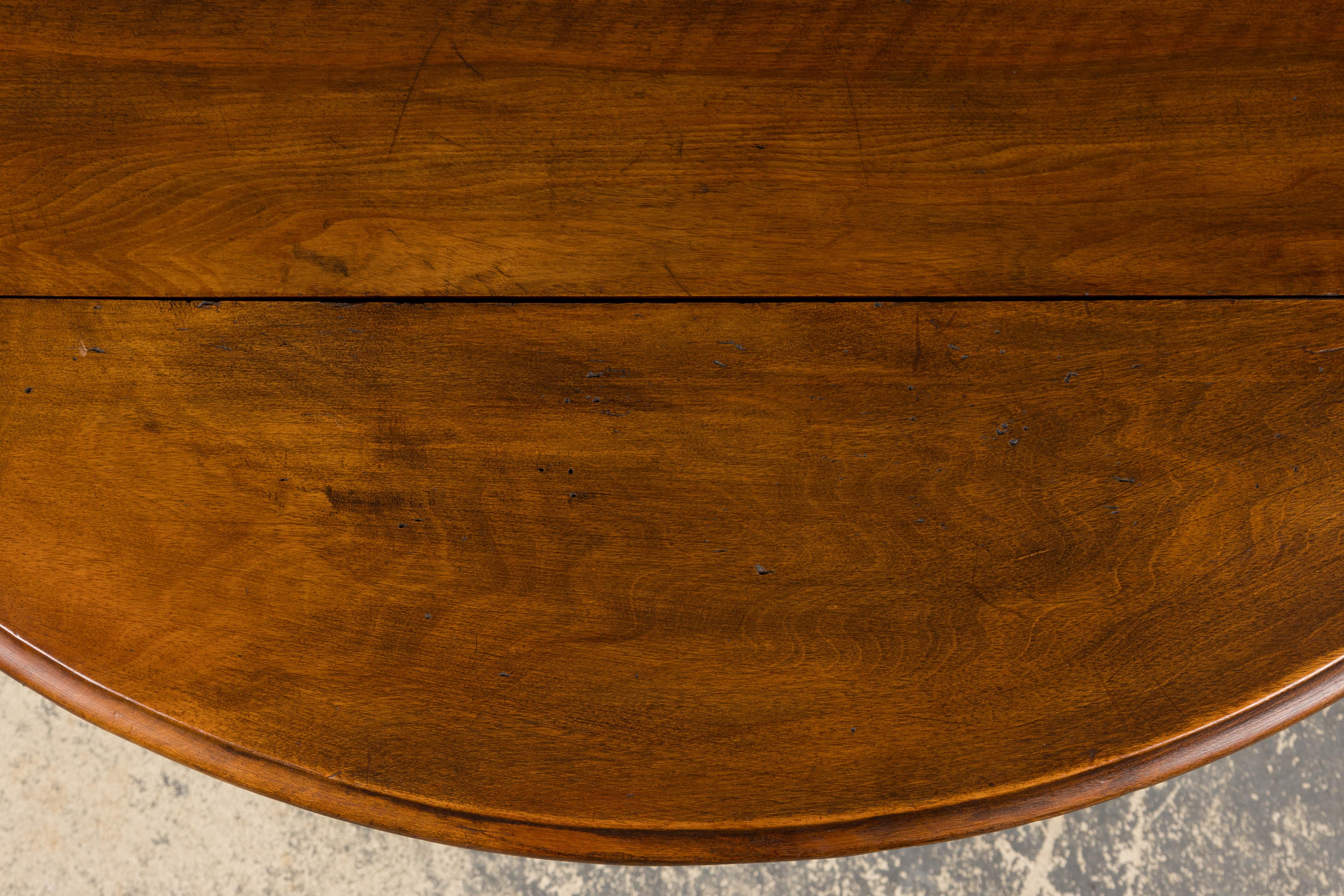 Antique Country French Provincial Maple Drop Leaf Table For Sale 2