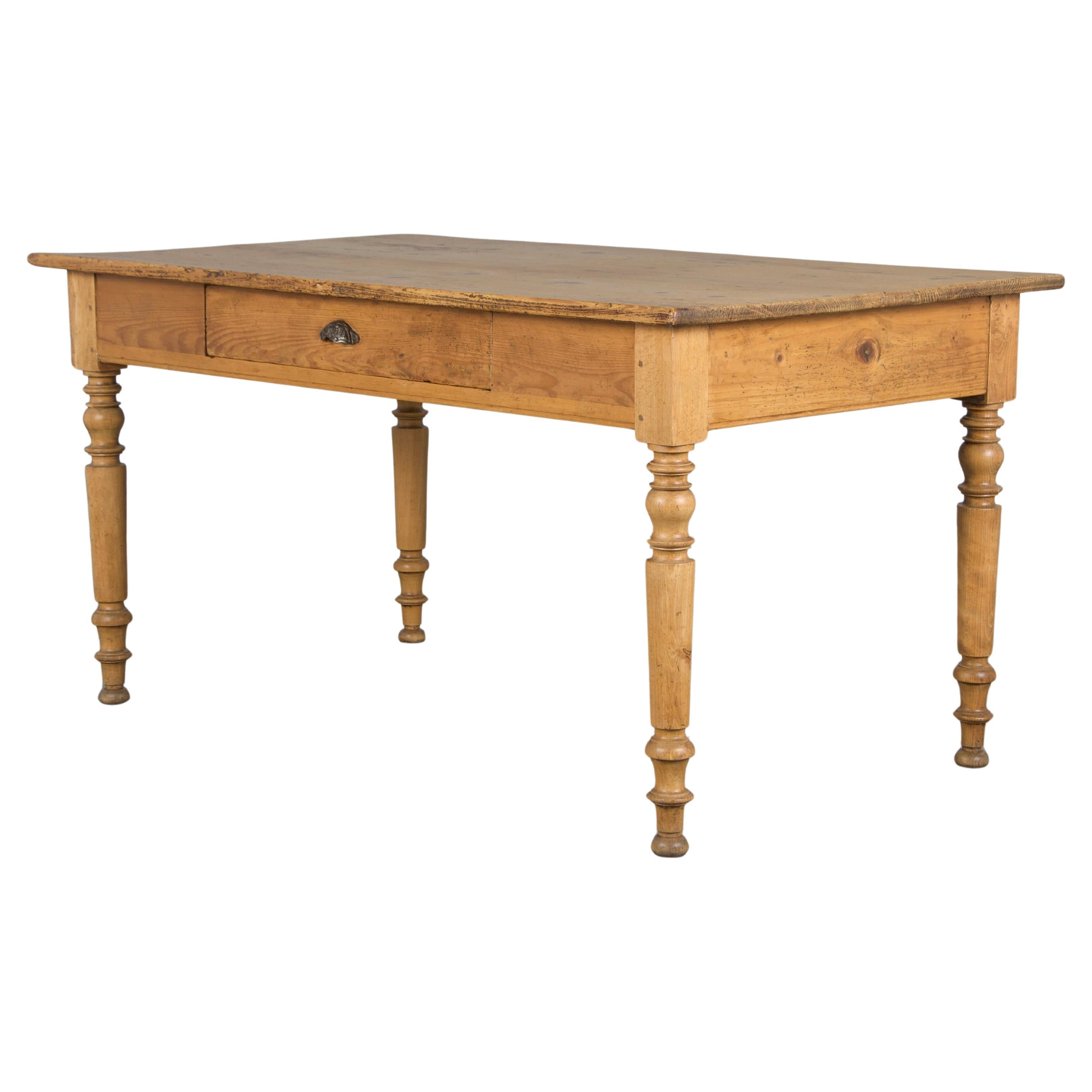 Antique Country French Provincial Mesa de granja de pino
