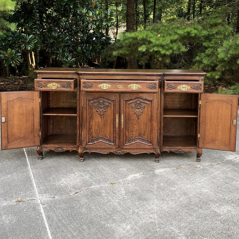 Antique Country French Step-Front Buffet In Good Condition In Dallas, TX