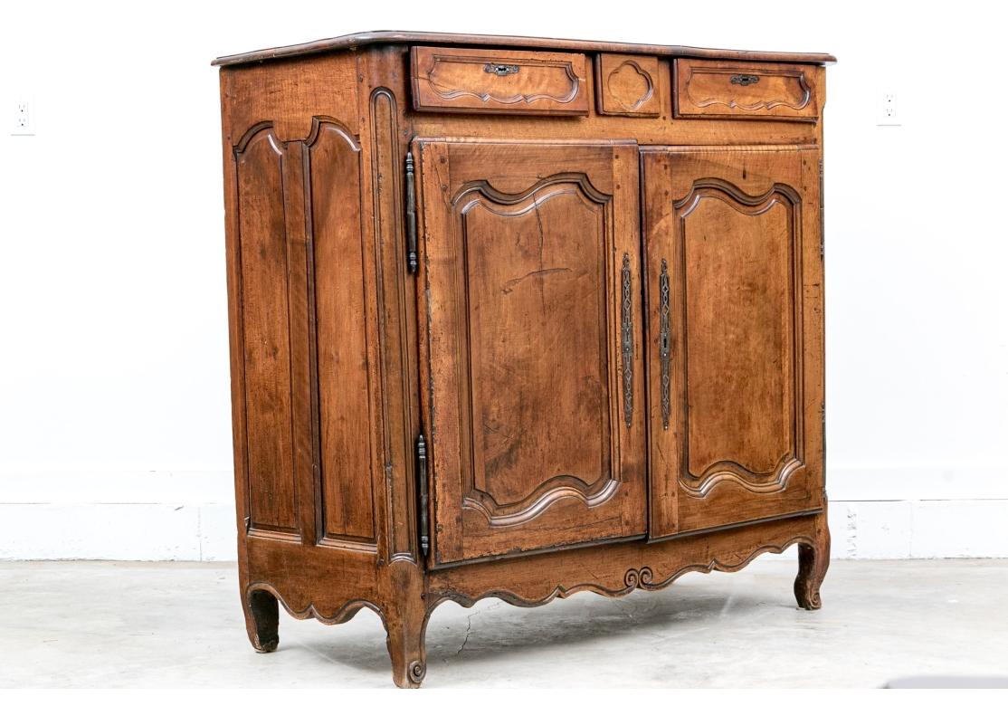Armario Alto Tallado Antique Country French en venta 2