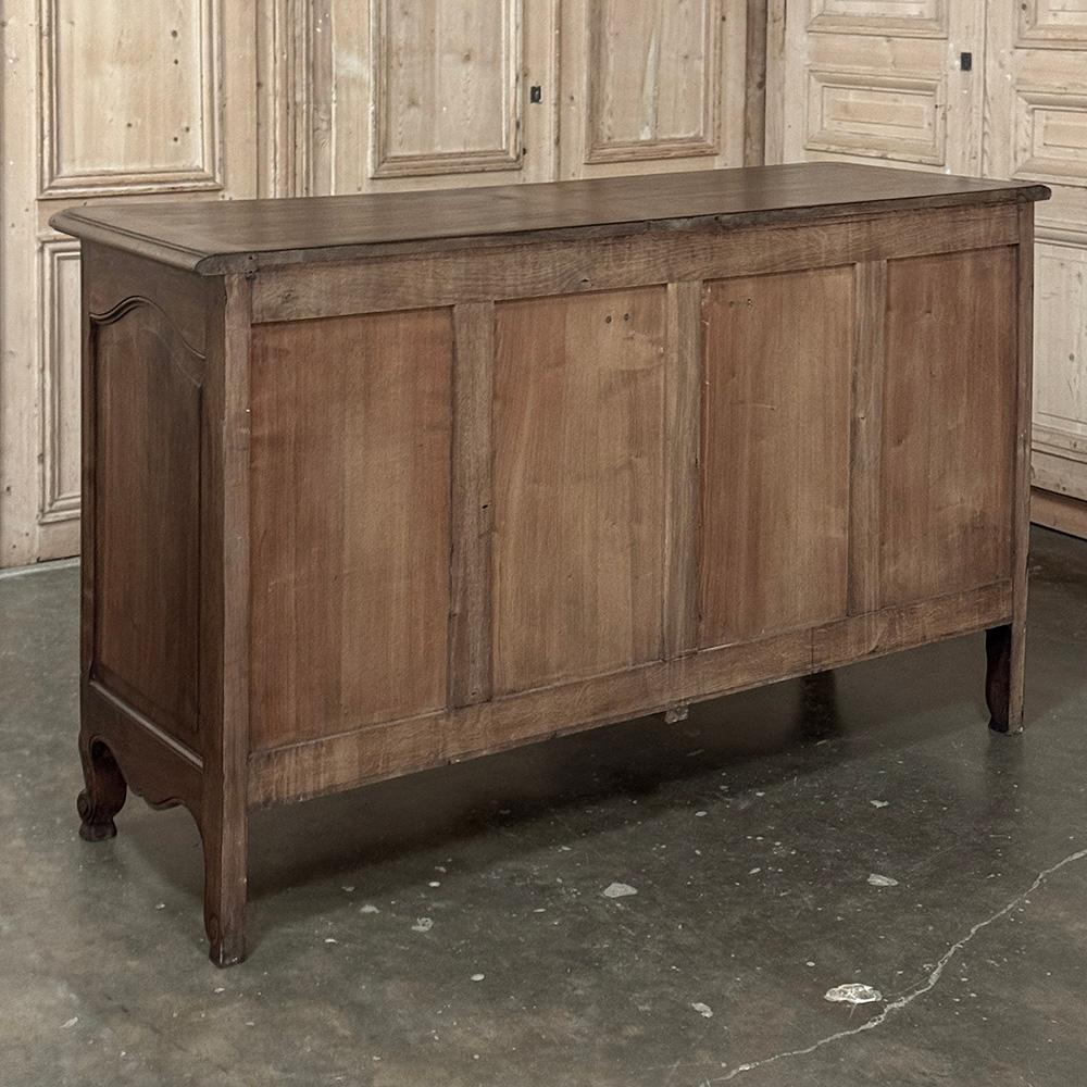 Antique Country French Buffet de Nogal ~ Credenza en venta 12