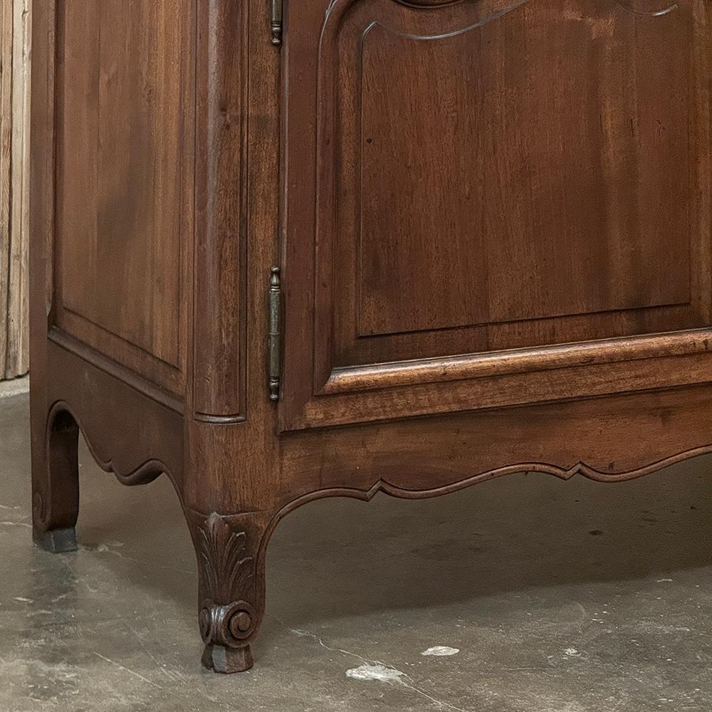 Antique Country French Walnut Buffet ~ Enfilade For Sale 6