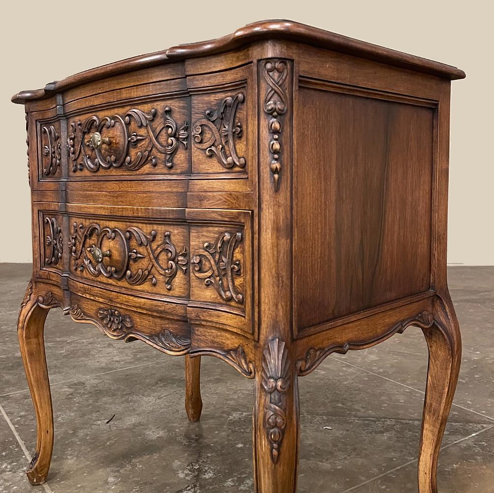 Antique Country French Walnut Commode For Sale 8