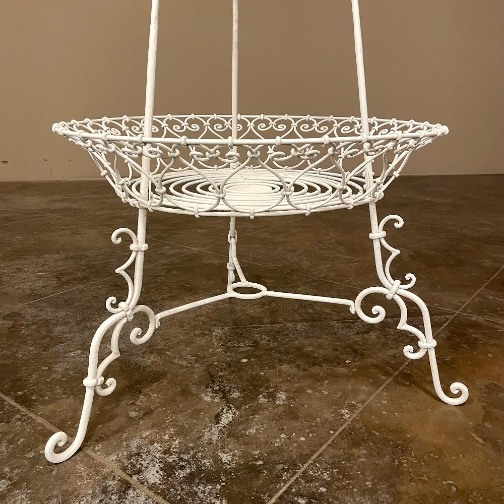Antique Country French Wrought Iron Triple-Tier Plant Stand ~ Jardiniere In Good Condition For Sale In Dallas, TX